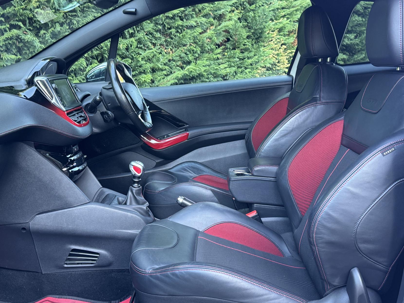 Peugeot 208 1.6 THP GTi Hatchback 3dr Petrol Manual Euro 5 (200 ps)