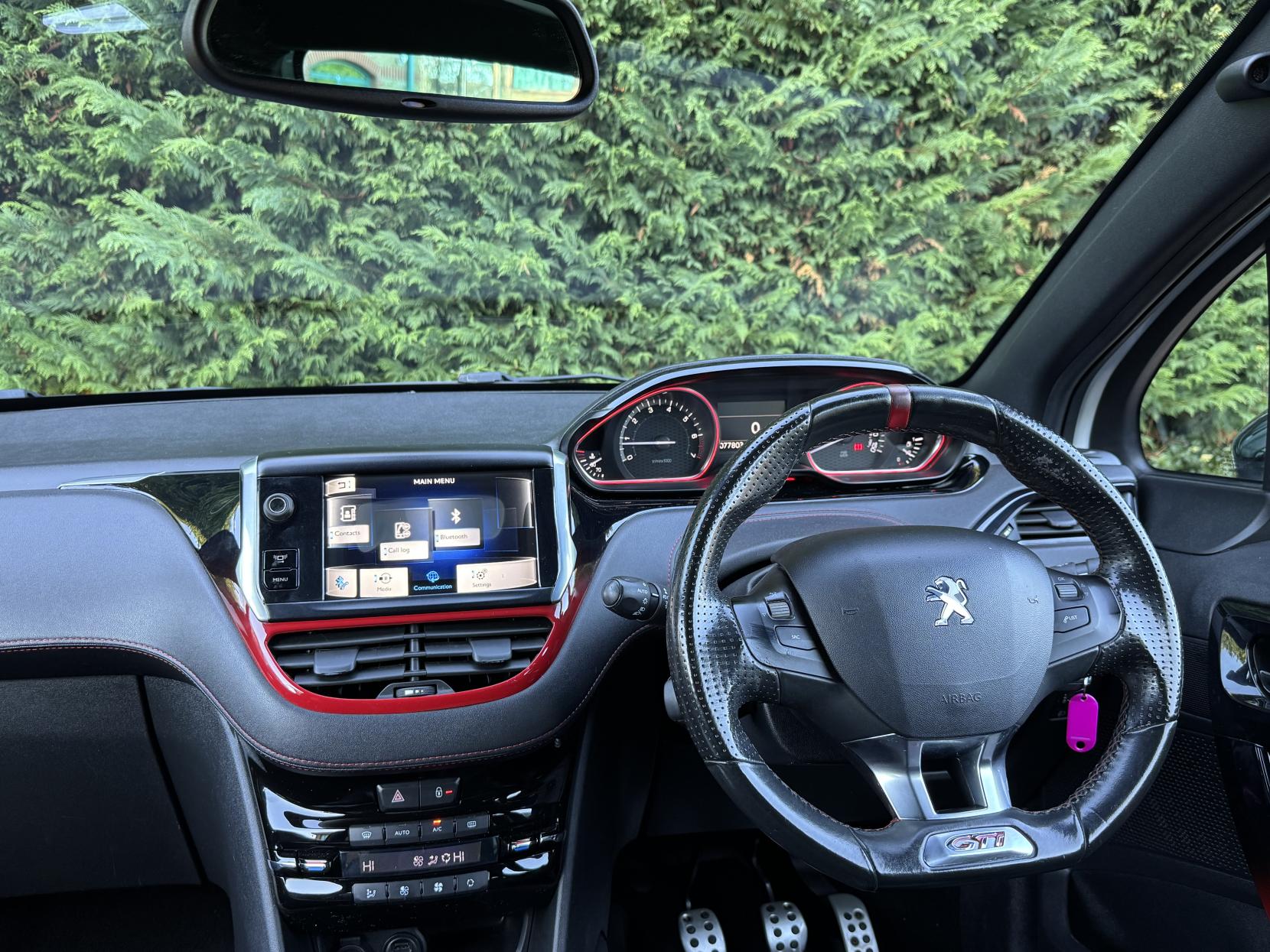 Peugeot 208 1.6 THP GTi Hatchback 3dr Petrol Manual Euro 5 (200 ps)