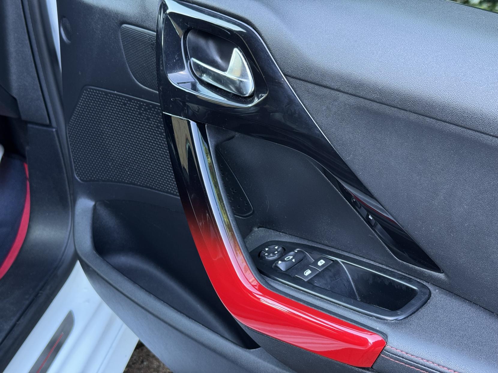 Peugeot 208 1.6 THP GTi Hatchback 3dr Petrol Manual Euro 5 (200 ps)