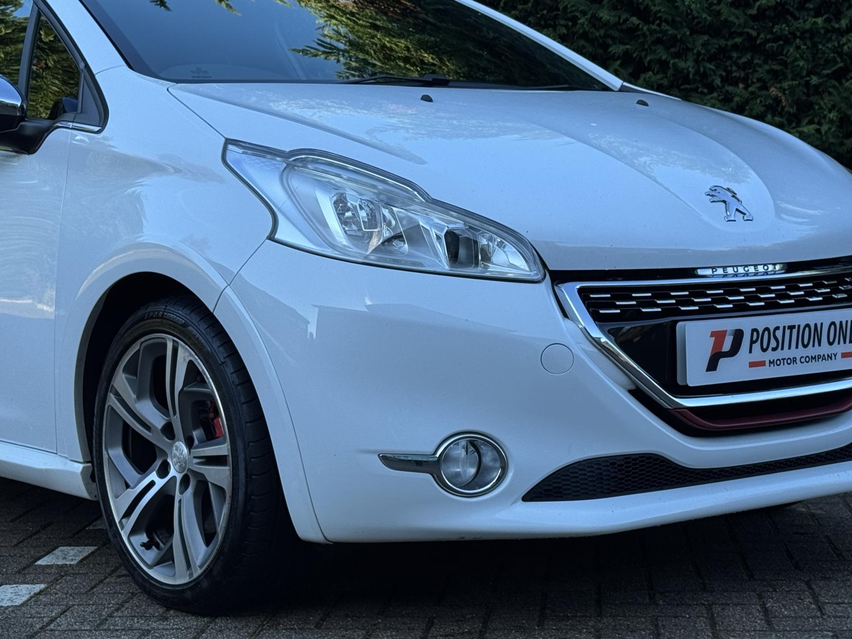 Peugeot 208 1.6 THP GTi Hatchback 3dr Petrol Manual Euro 5 (200 ps)