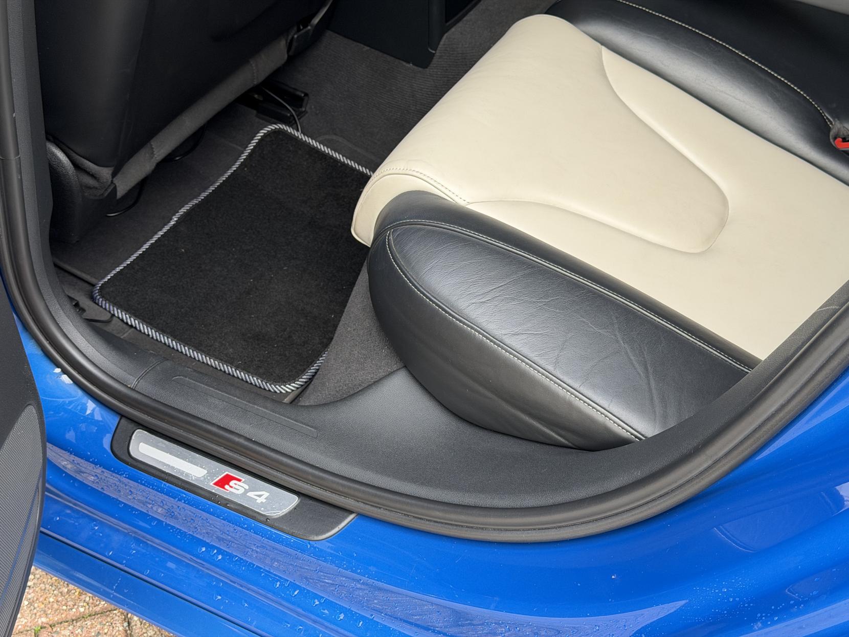 Audi S4 3.0 TFSI V6 Saloon 4dr Petrol Manual quattro Euro 5 (333 ps)