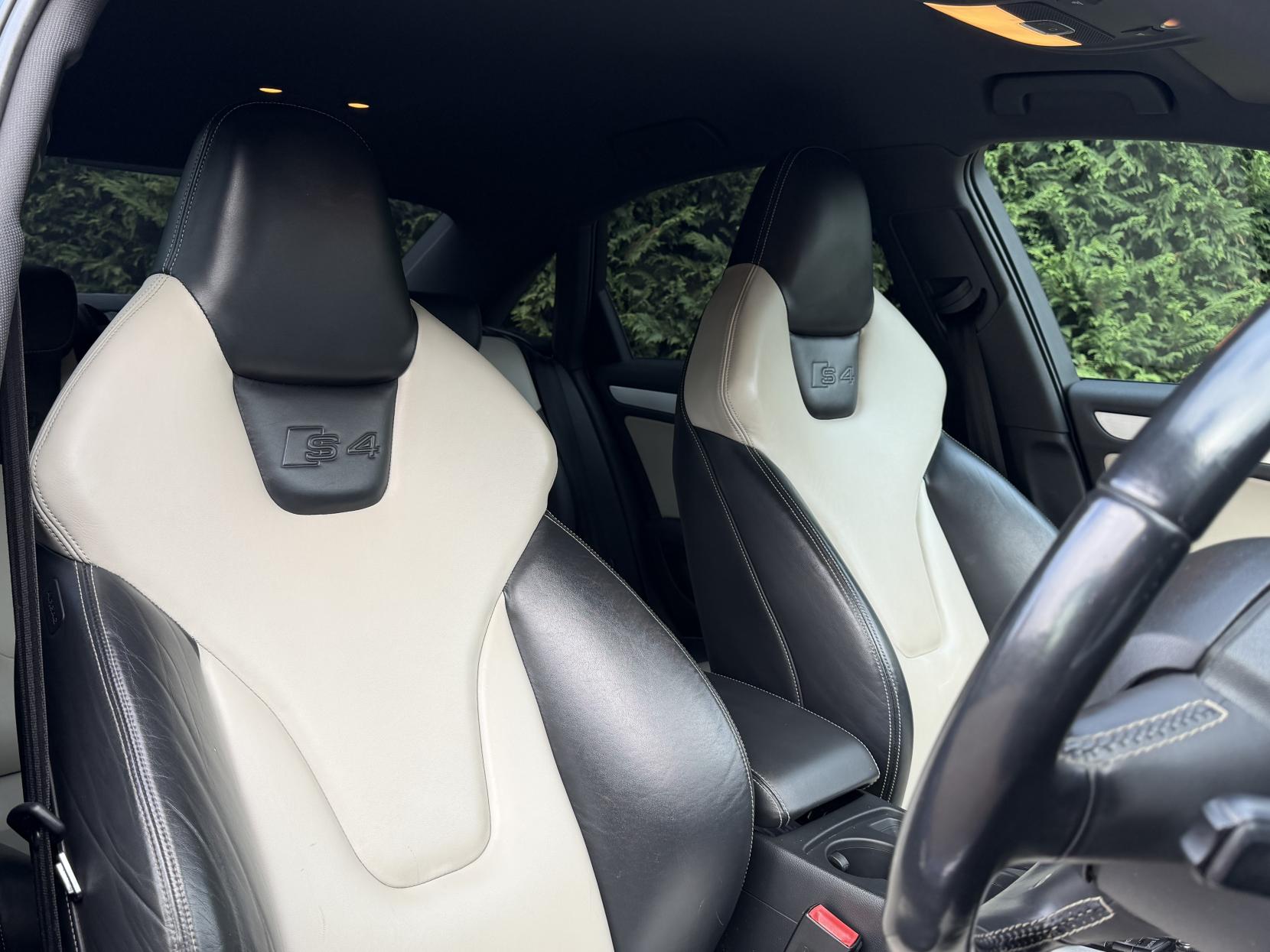 Audi S4 3.0 TFSI V6 Saloon 4dr Petrol Manual quattro Euro 5 (333 ps)