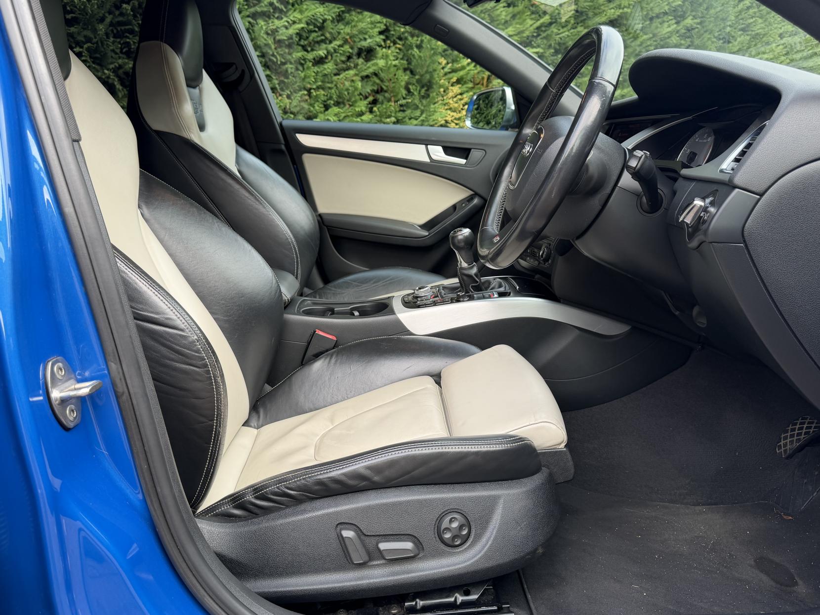 Audi S4 3.0 TFSI V6 Saloon 4dr Petrol Manual quattro Euro 5 (333 ps)