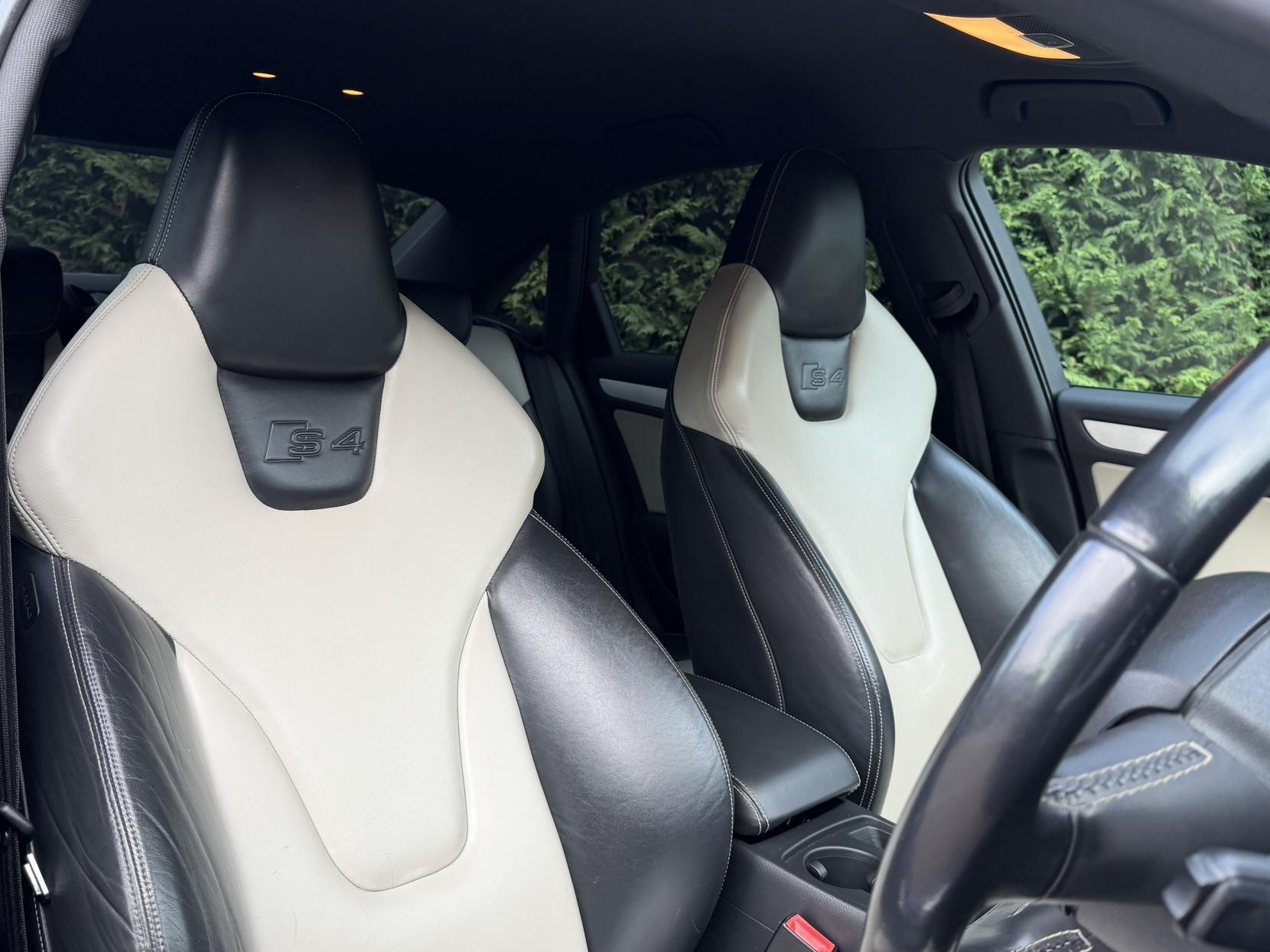 Audi S4 3.0 TFSI V6 Saloon 4dr Petrol Manual quattro Euro 5 (333 ps)