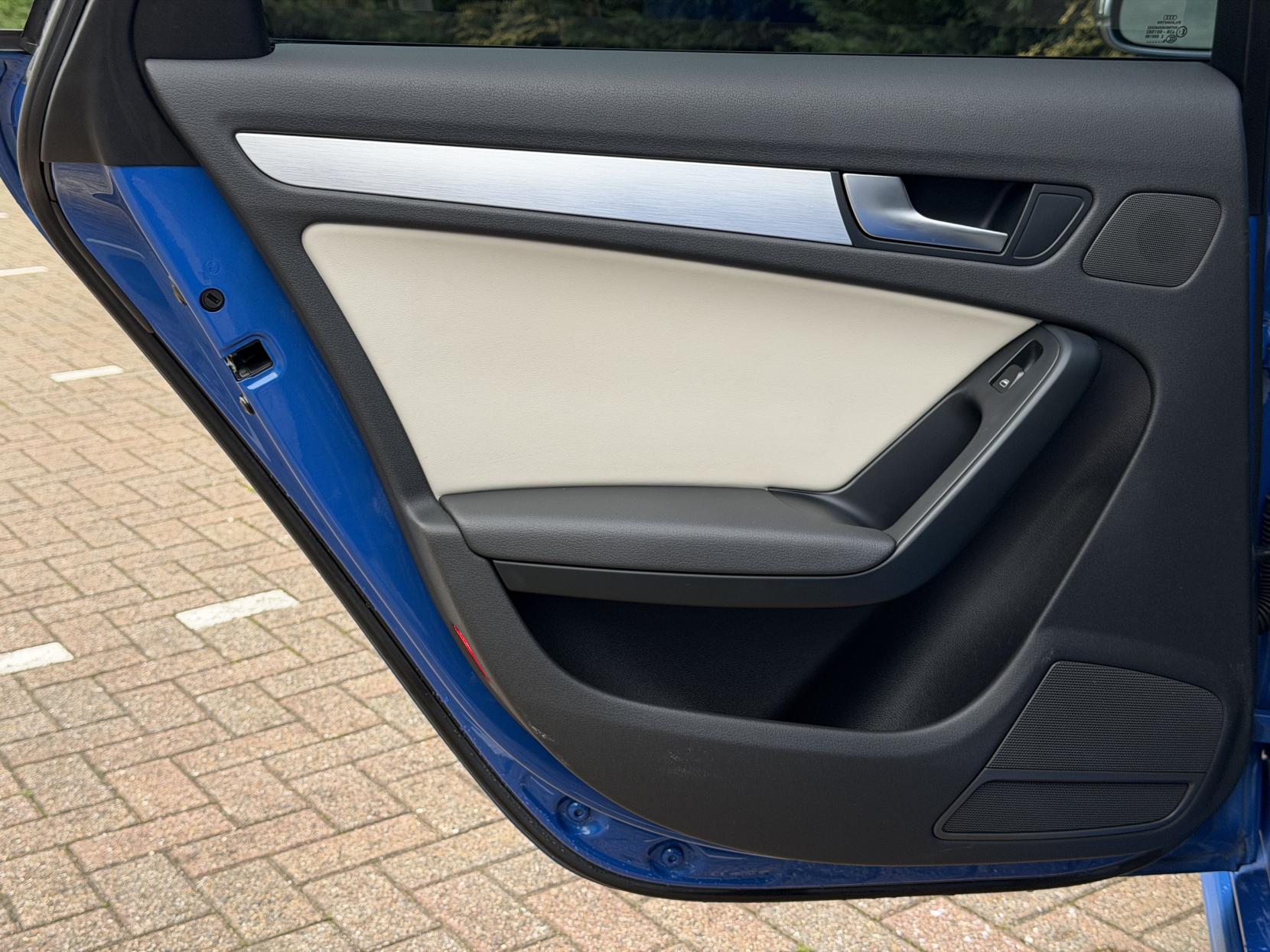 Audi S4 3.0 TFSI V6 Saloon 4dr Petrol Manual quattro Euro 5 (333 ps)