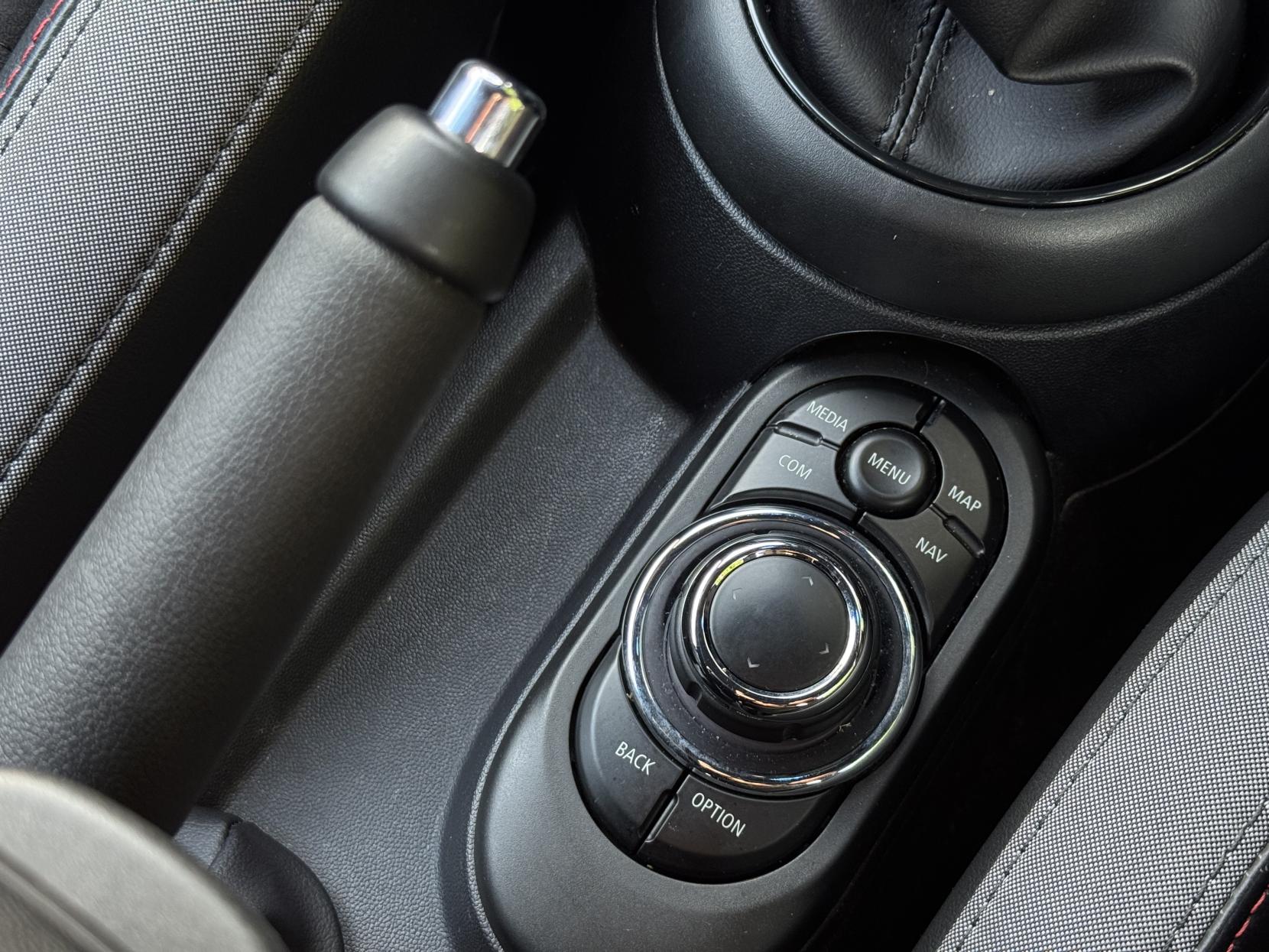 MINI Hatch 2.0 Cooper S Sport Hatchback 3dr Petrol Manual Euro 6 (s/s) (178 ps)