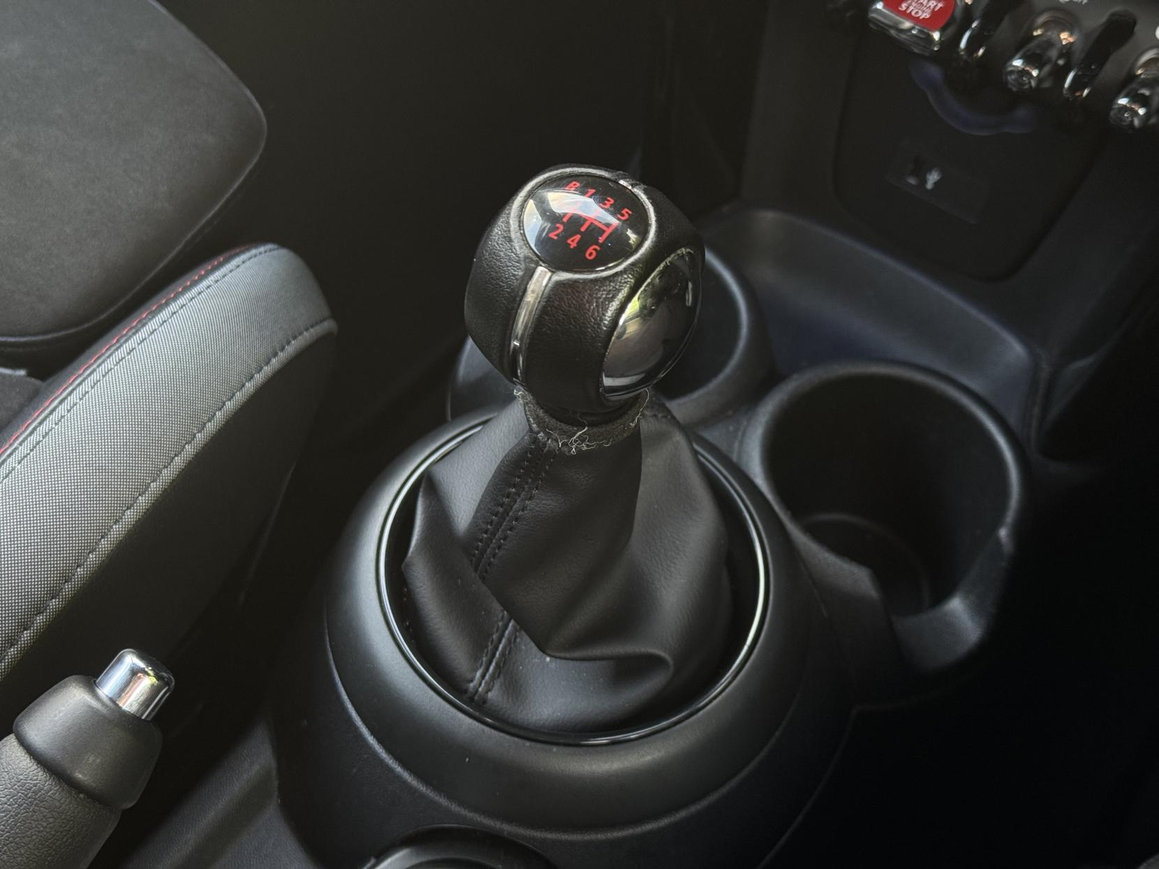 MINI Hatch 2.0 Cooper S Sport Hatchback 3dr Petrol Manual Euro 6 (s/s) (178 ps)