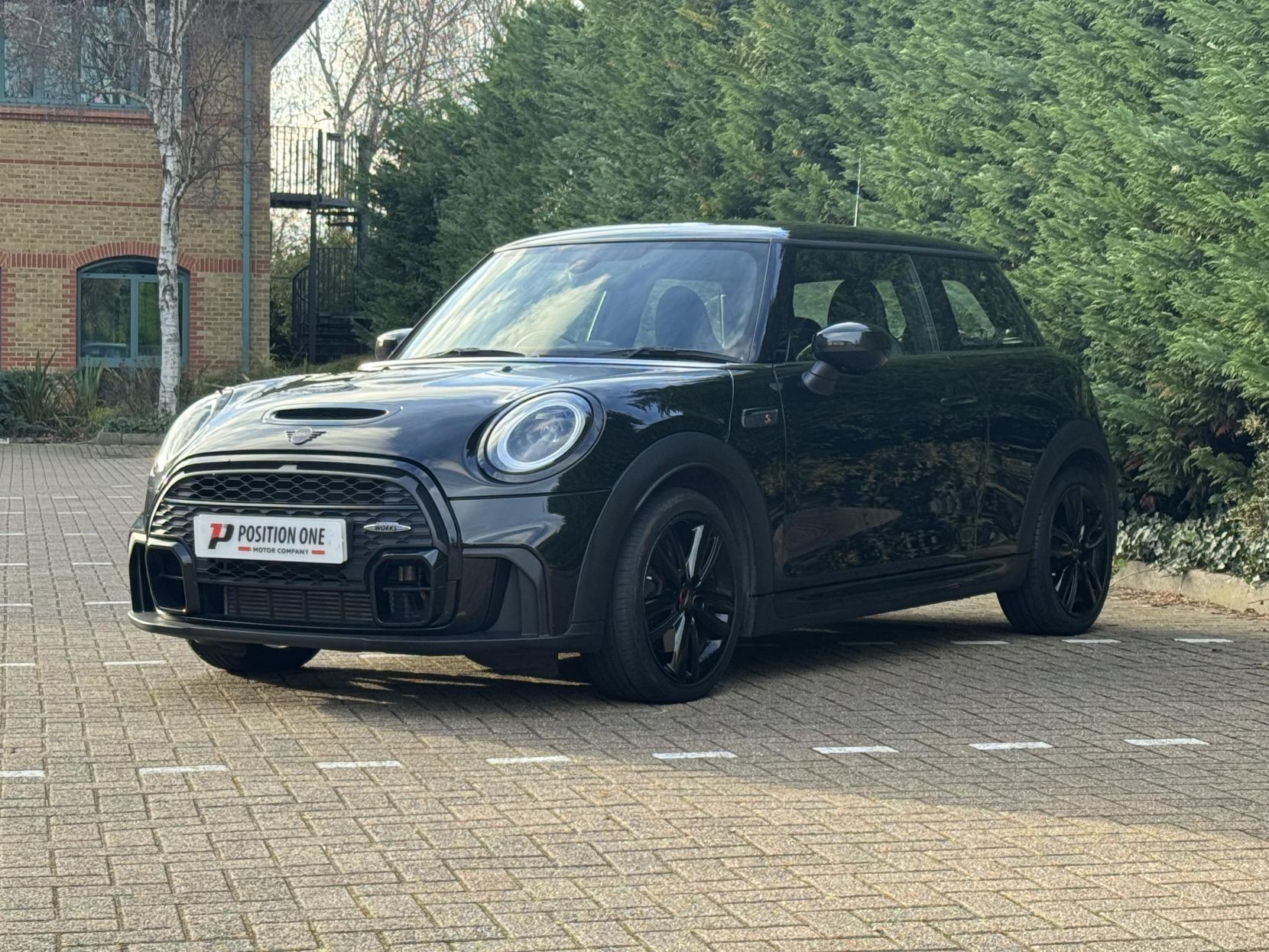 MINI Hatch 2.0 Cooper S Sport Hatchback 3dr Petrol Manual Euro 6 (s/s) (178 ps)