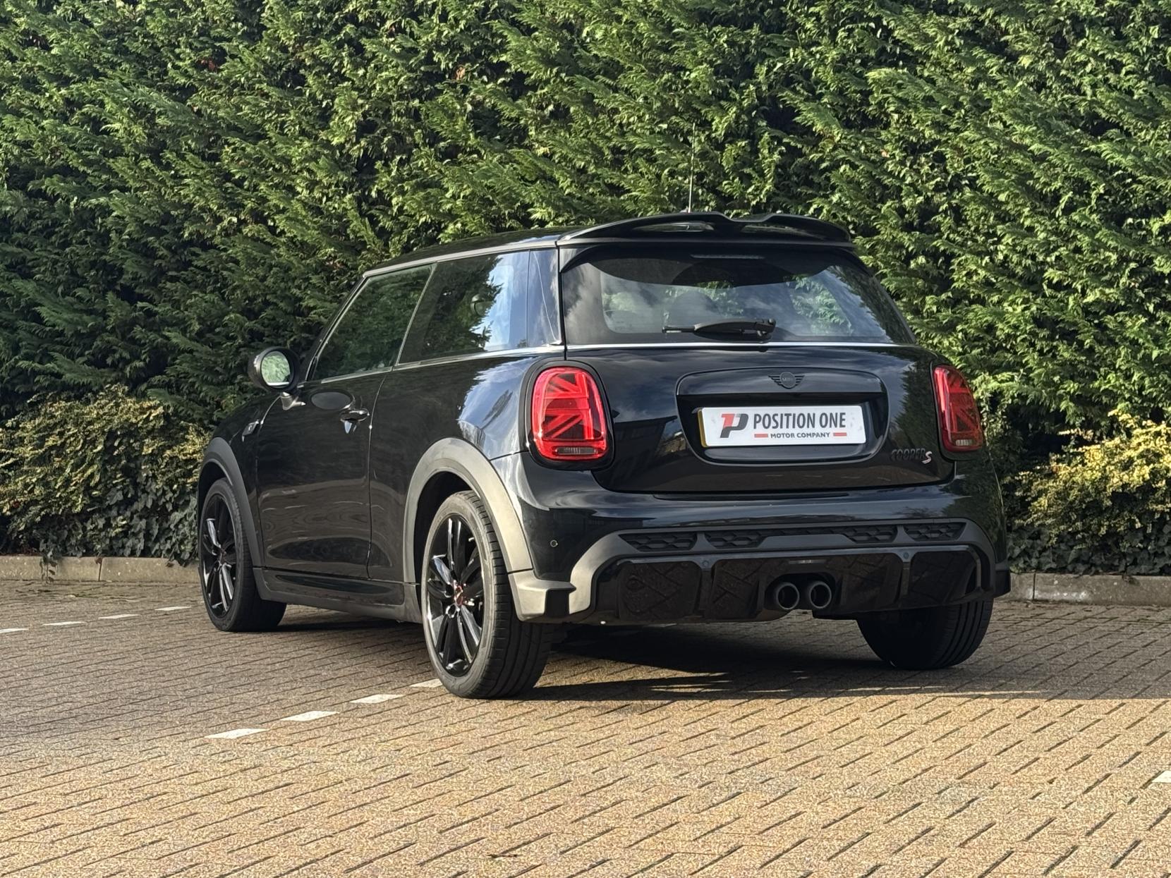 MINI Hatch 2.0 Cooper S Sport Hatchback 3dr Petrol Manual Euro 6 (s/s) (178 ps)