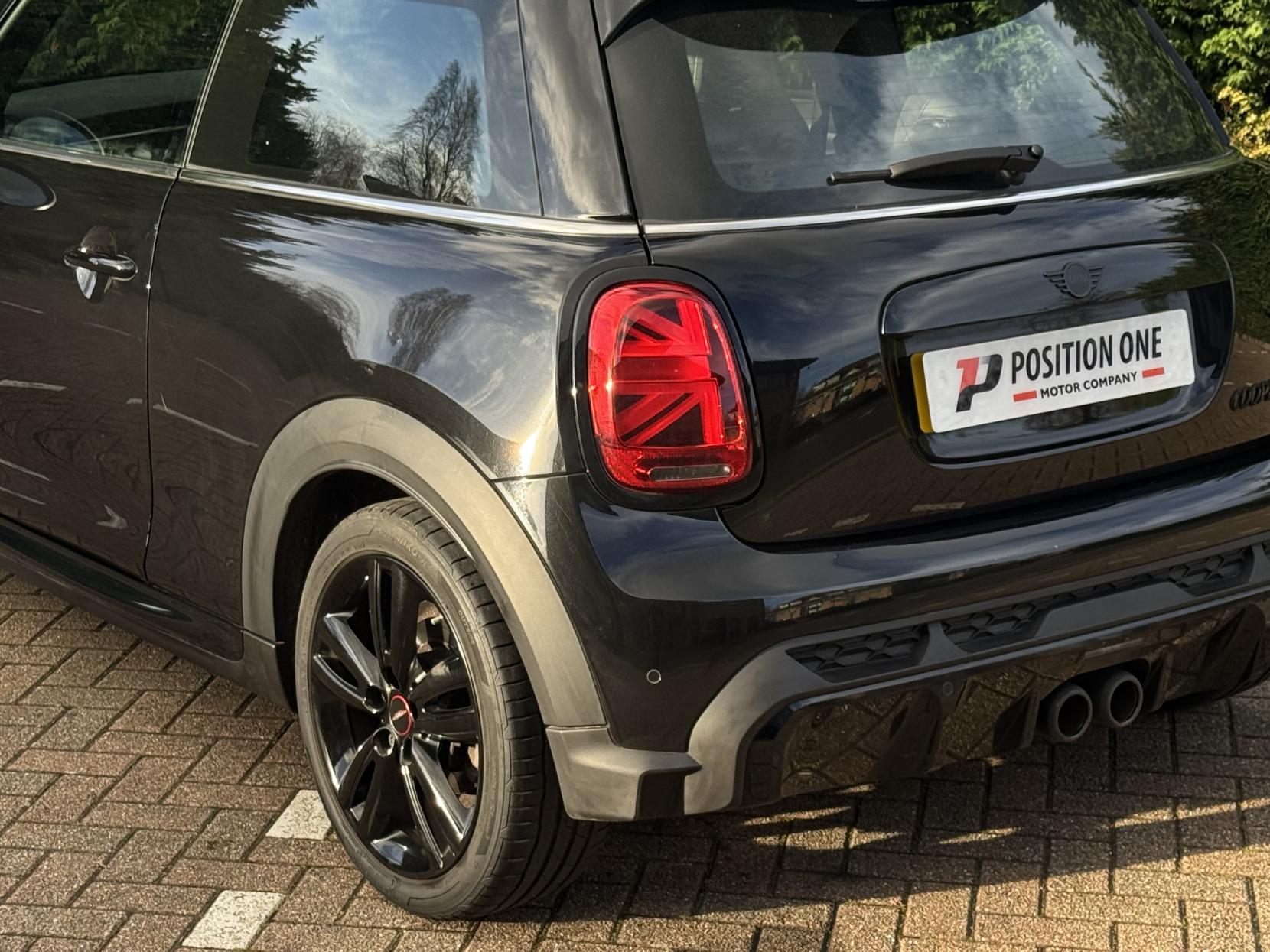 MINI Hatch 2.0 Cooper S Sport Hatchback 3dr Petrol Manual Euro 6 (s/s) (178 ps)