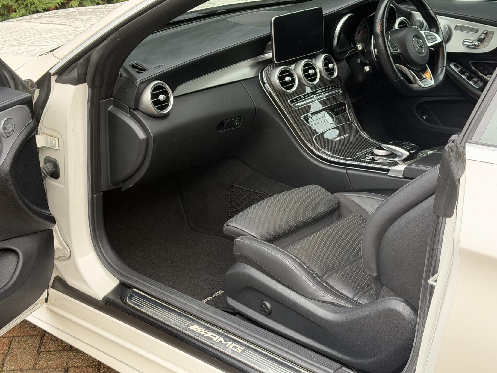 Mercedes-Benz C Class 4.0 C63 V8 BiTurbo AMG (Premium) Cabriolet 2dr Petrol SpdS MCT Euro 6 (s/s) (476 ps)