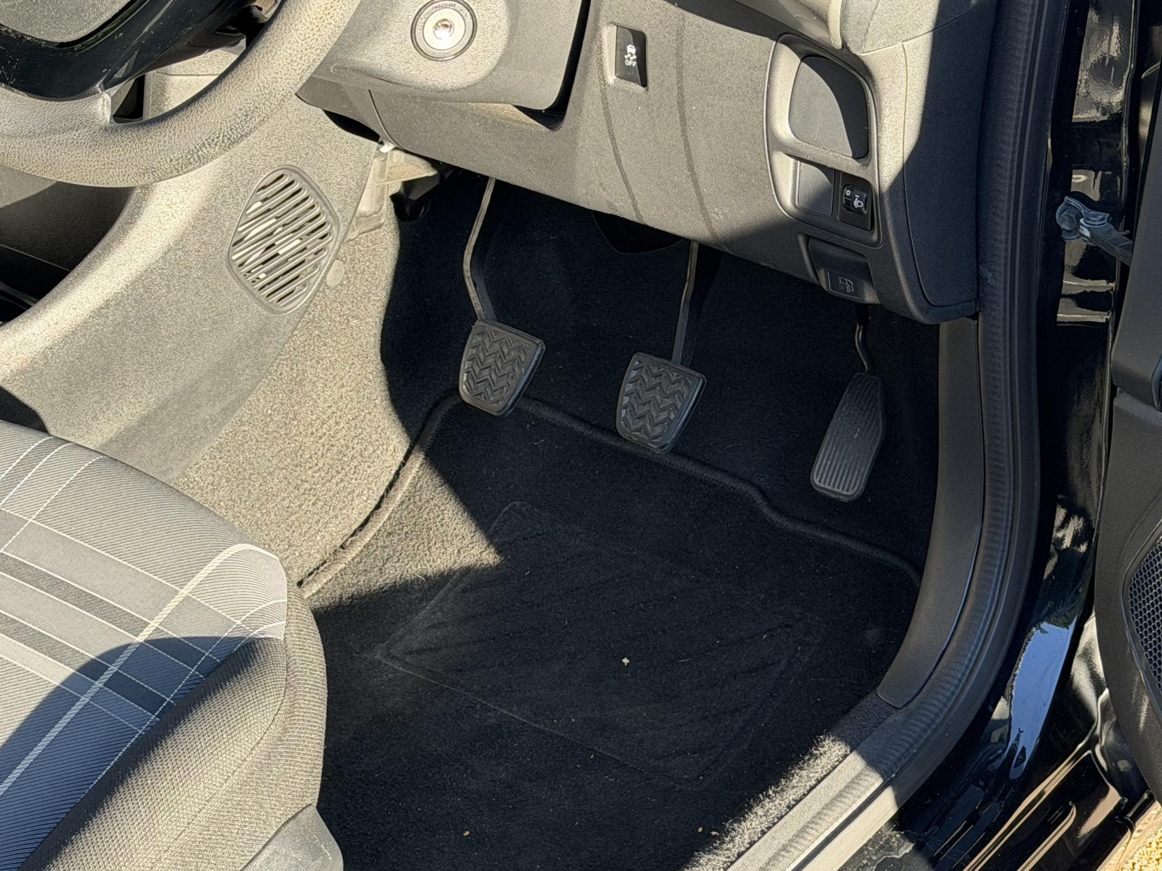 Peugeot 108 1.0 Active Hatchback 3dr Petrol Manual Euro 6 (68 ps)