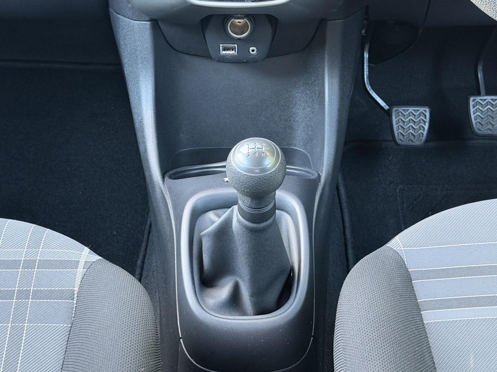 Peugeot 108 1.0 Active Hatchback 3dr Petrol Manual Euro 6 (68 ps)