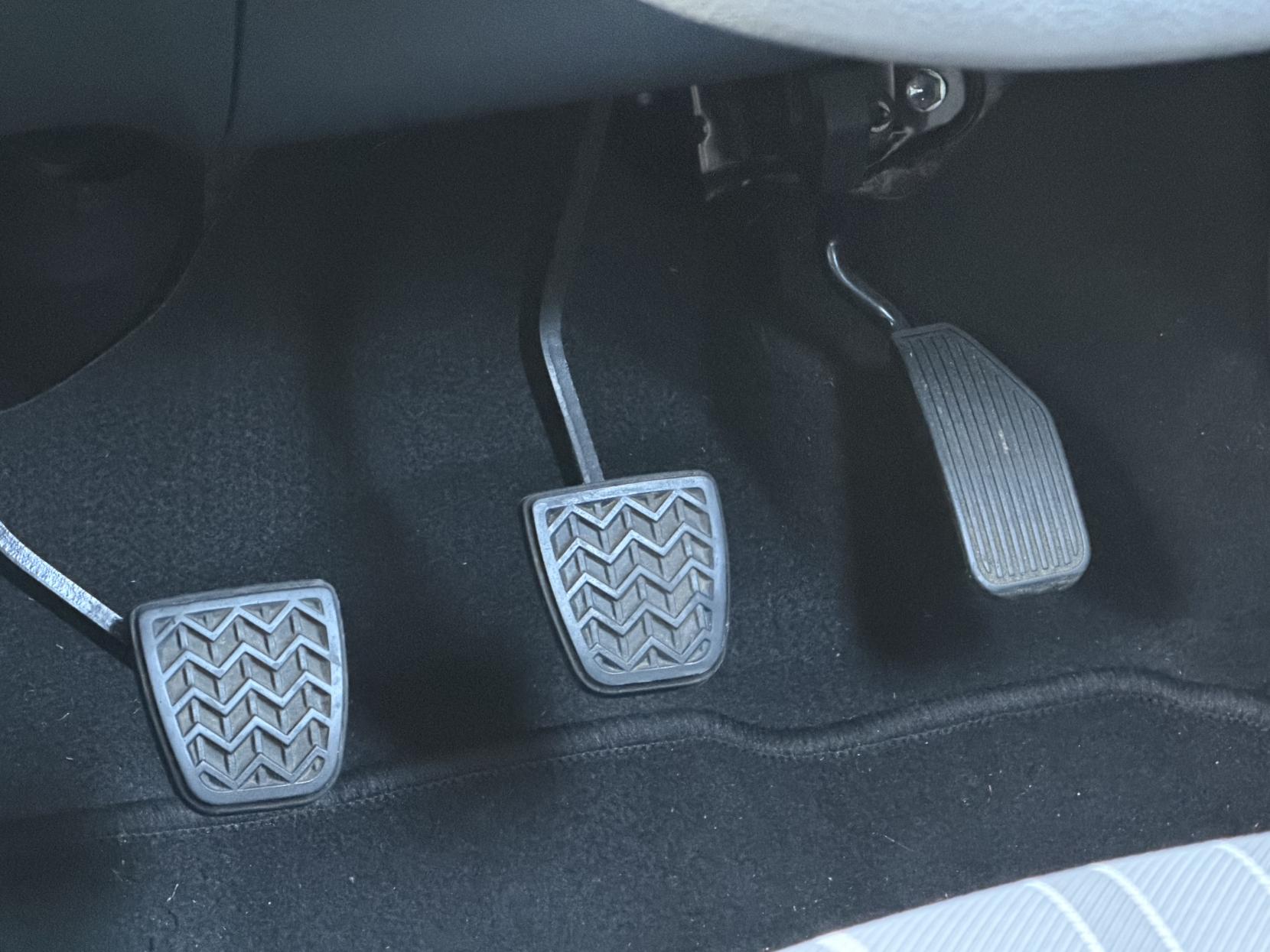 Peugeot 108 1.0 Active Hatchback 3dr Petrol Manual Euro 6 (68 ps)