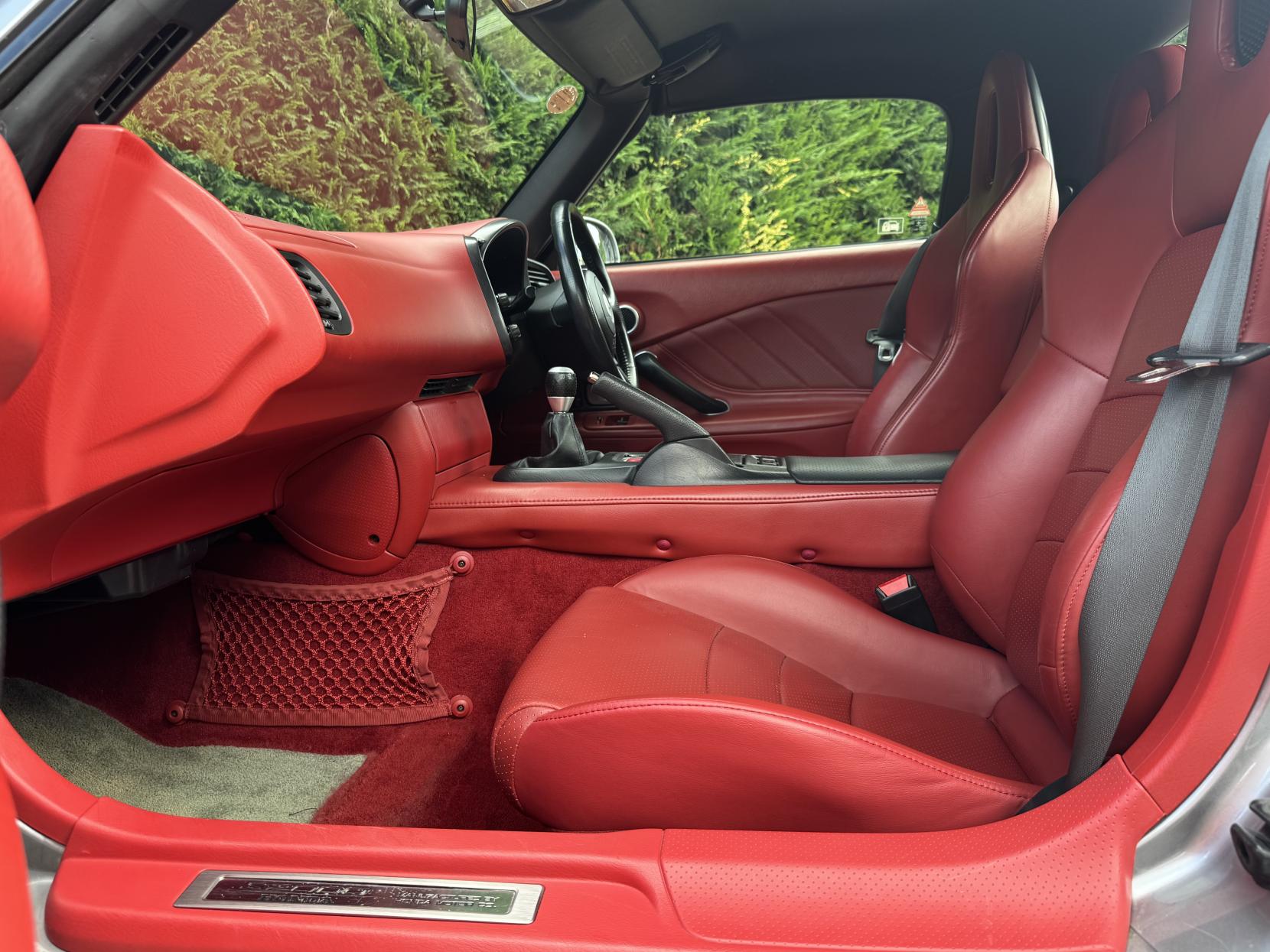 Honda S2000 2.0 i-VTEC Roadster Convertible 2dr Petrol Manual (237 g/km, 236 bhp)