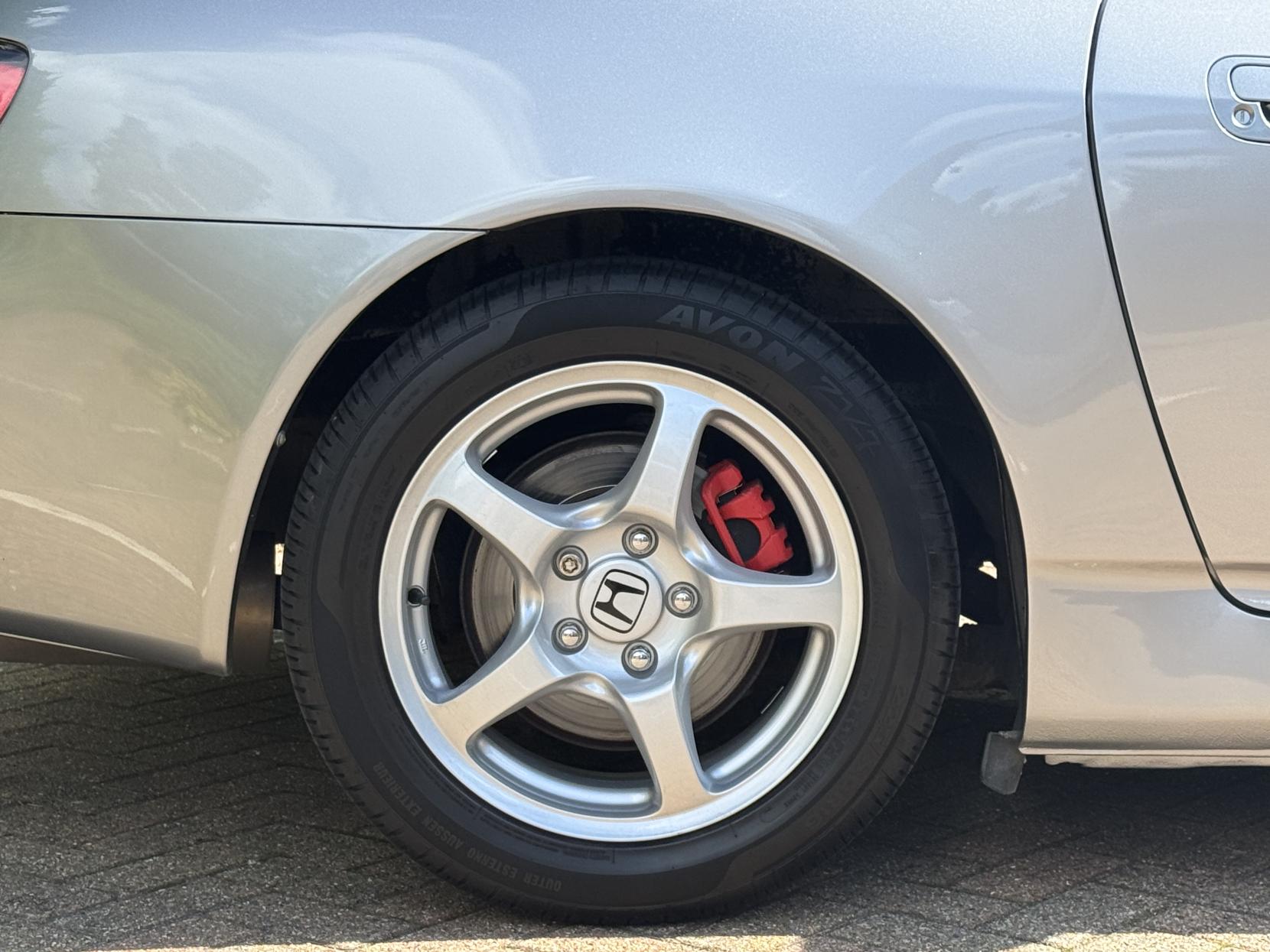 Honda S2000 2.0 i-VTEC Roadster Convertible 2dr Petrol Manual (237 g/km, 236 bhp)