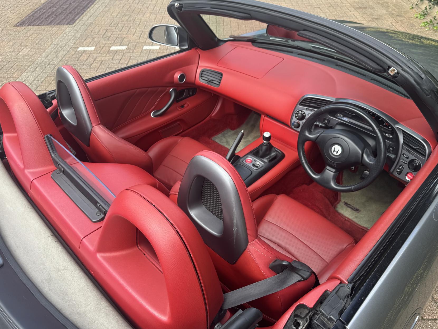 Honda S2000 2.0 i-VTEC Roadster Convertible 2dr Petrol Manual (237 g/km, 236 bhp)