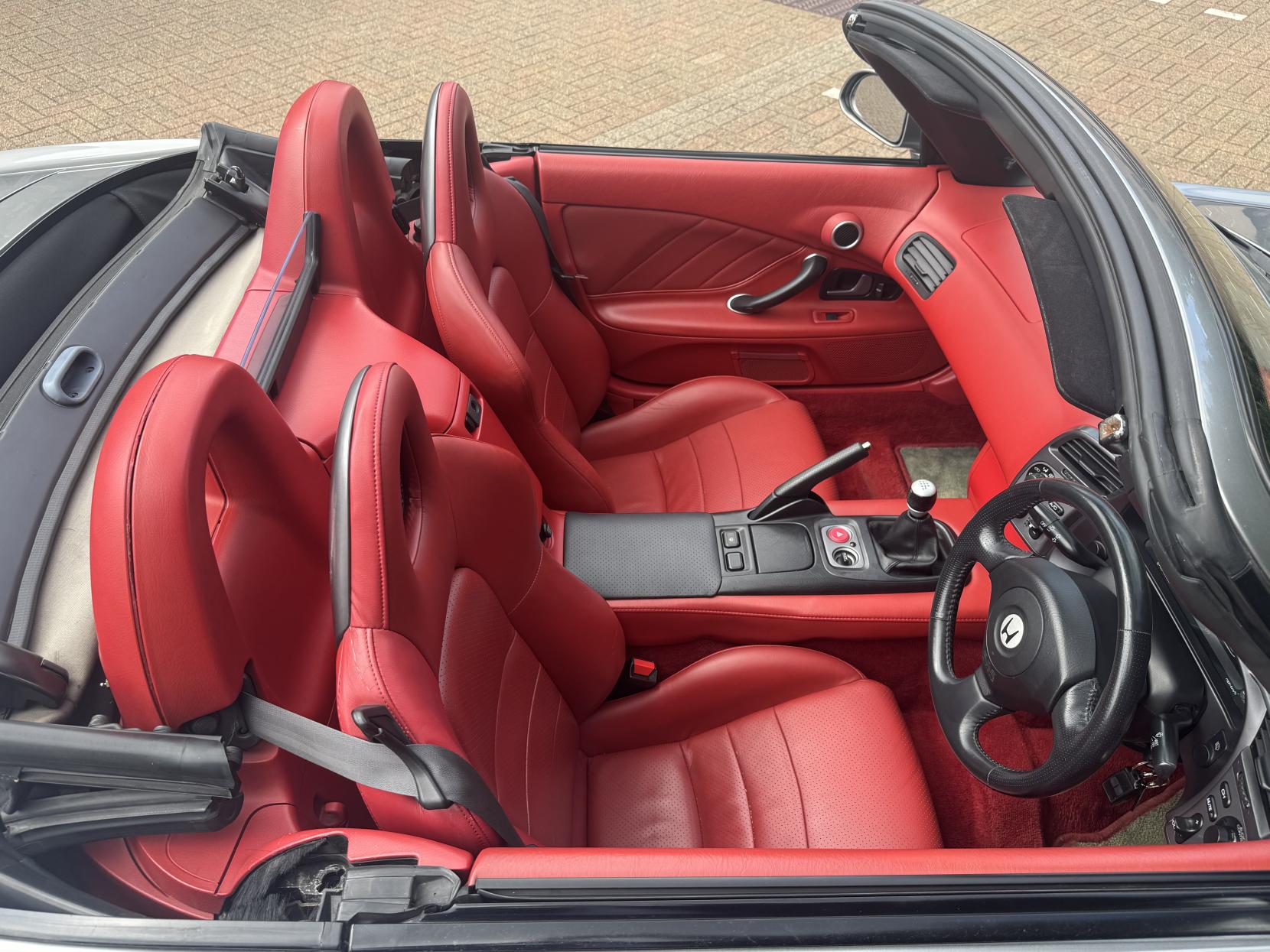 Honda S2000 2.0 i-VTEC Roadster Convertible 2dr Petrol Manual (237 g/km, 236 bhp)