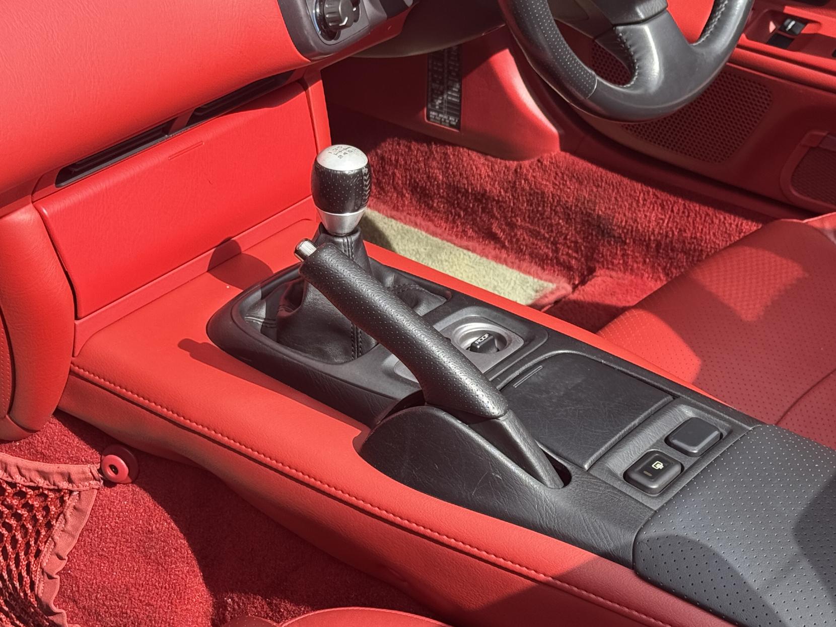 Honda S2000 2.0 i-VTEC Roadster Convertible 2dr Petrol Manual (237 g/km, 236 bhp)