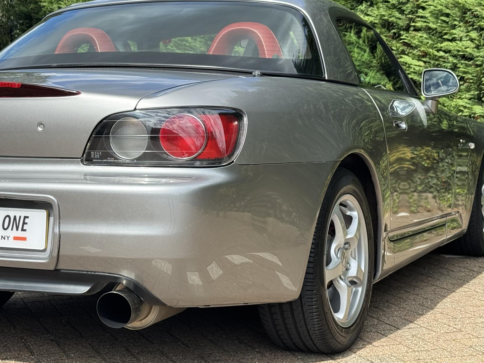 Honda S2000 2.0 i-VTEC Roadster Convertible 2dr Petrol Manual (237 g/km, 236 bhp)