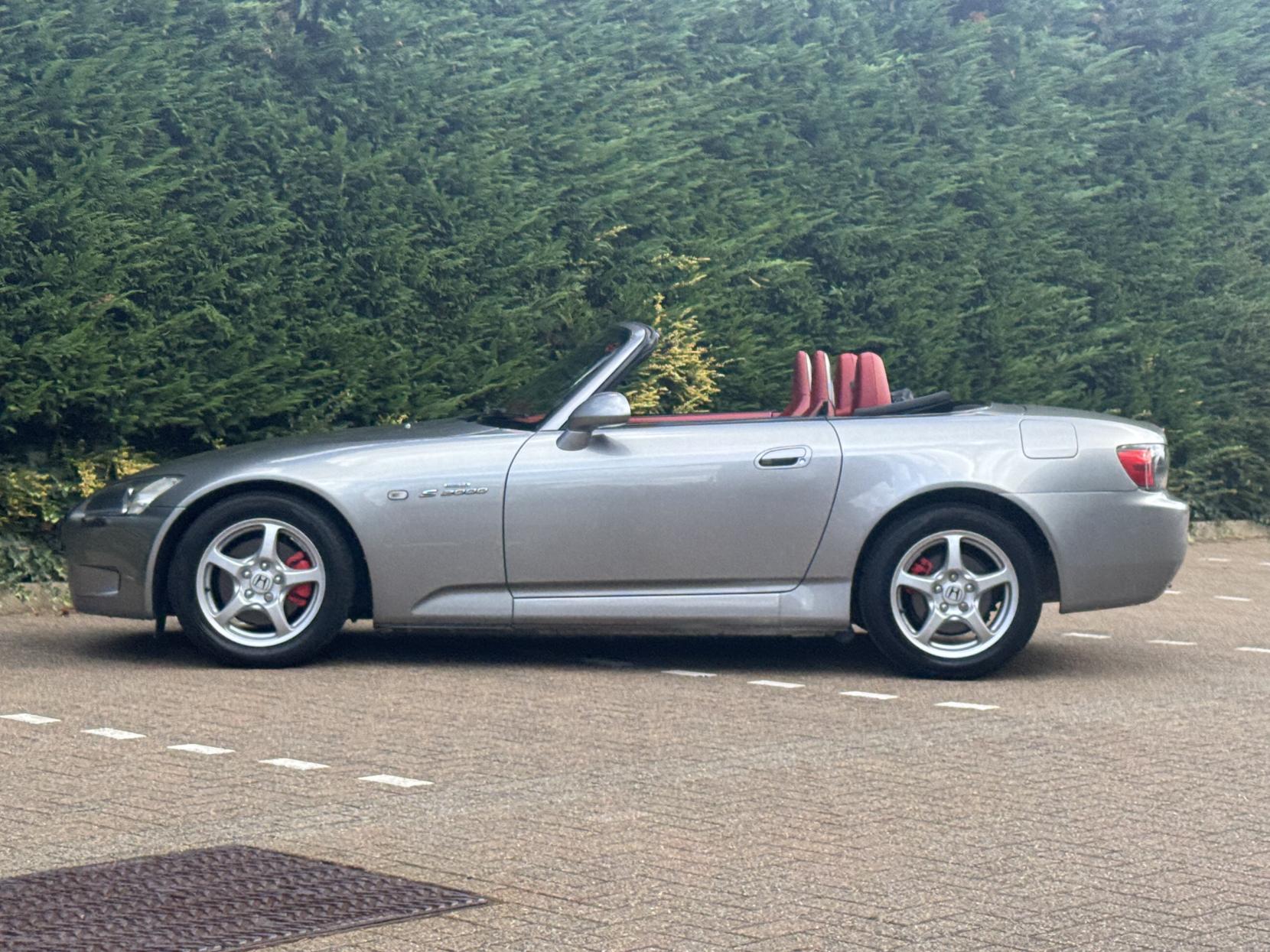 Honda S2000 2.0 i-VTEC Roadster Convertible 2dr Petrol Manual (237 g/km, 236 bhp)