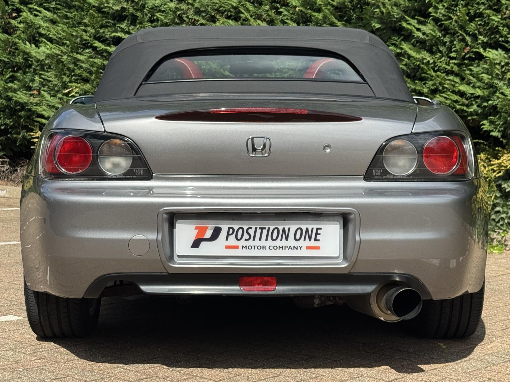 Honda S2000 2.0 i-VTEC Roadster Convertible 2dr Petrol Manual (237 g/km, 236 bhp)