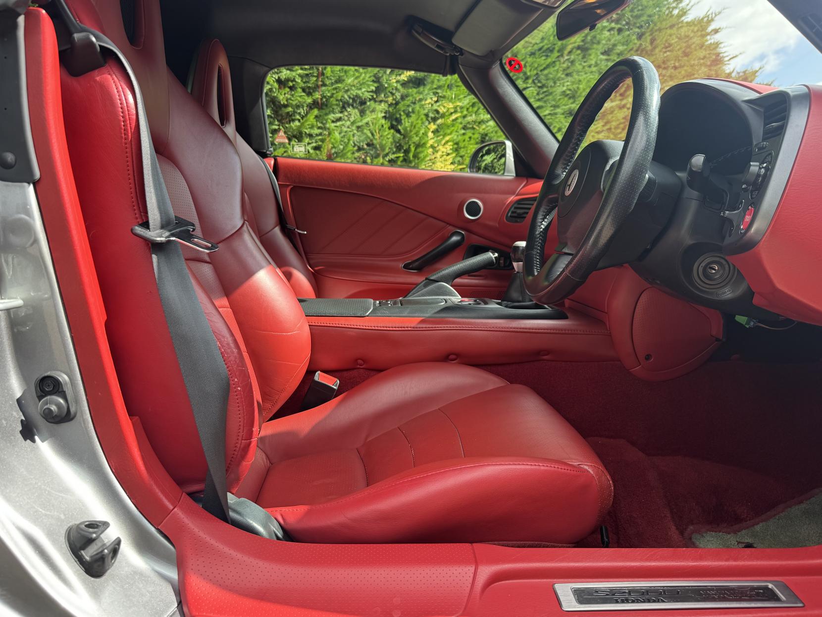 Honda S2000 2.0 i-VTEC Roadster Convertible 2dr Petrol Manual (237 g/km, 236 bhp)