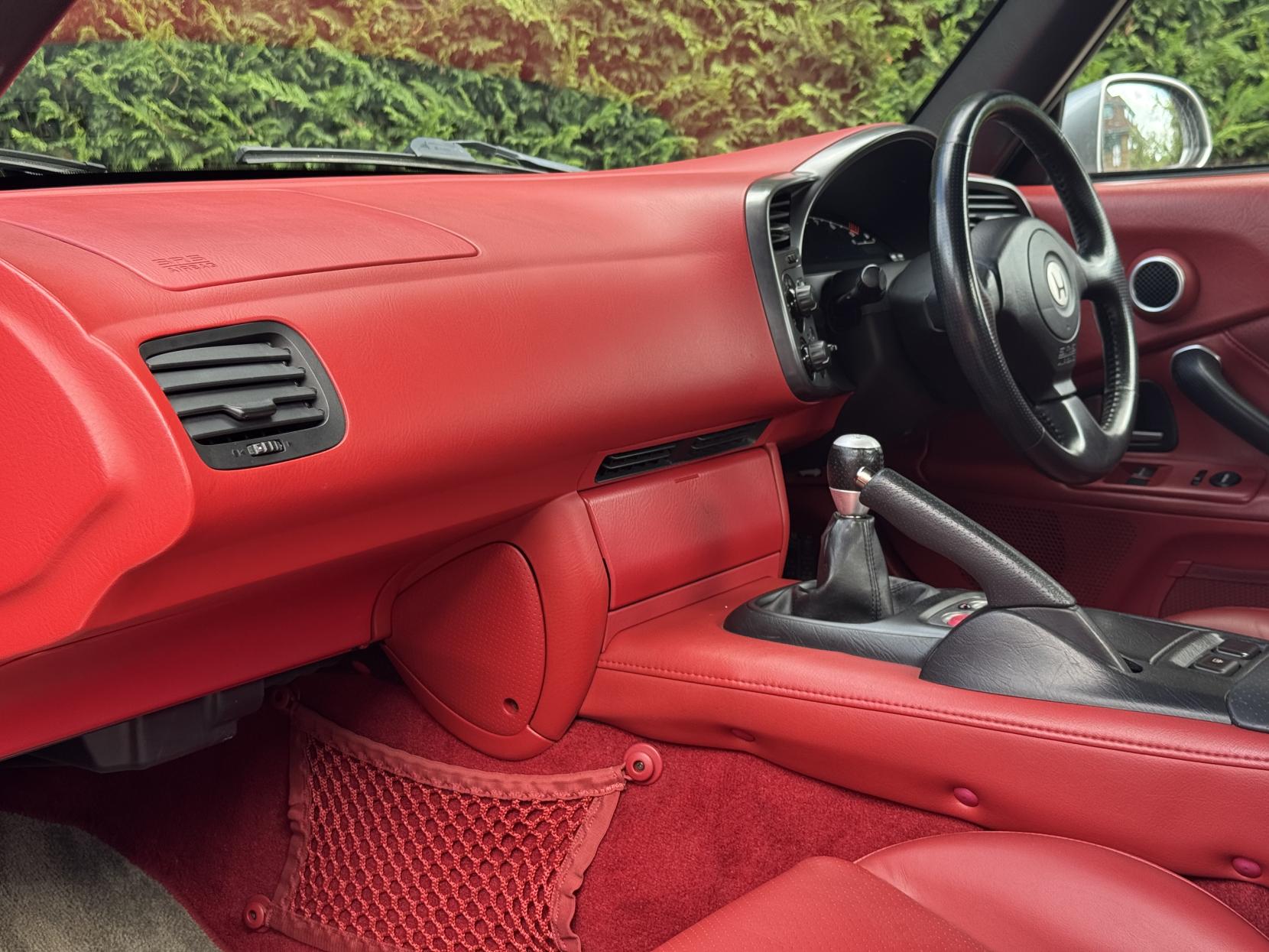 Honda S2000 2.0 i-VTEC Roadster Convertible 2dr Petrol Manual (237 g/km, 236 bhp)