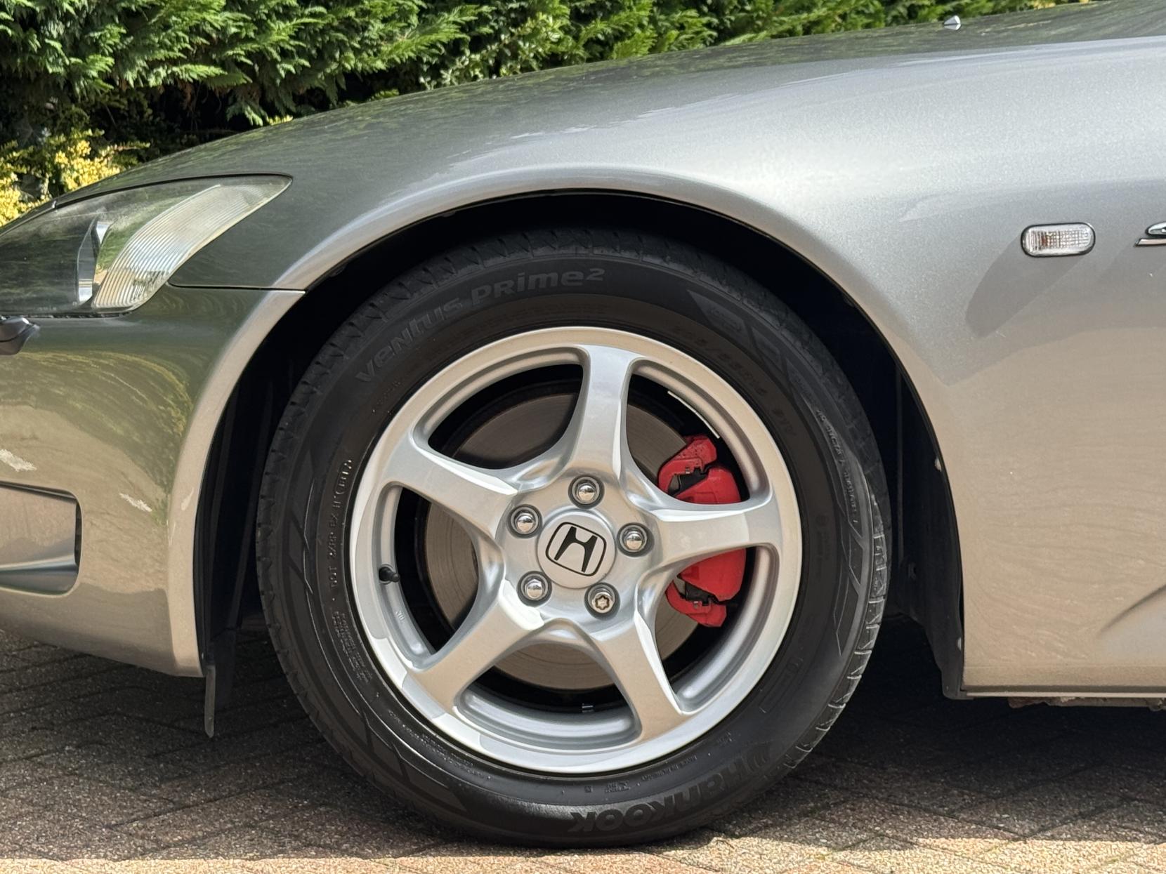 Honda S2000 2.0 i-VTEC Roadster Convertible 2dr Petrol Manual (237 g/km, 236 bhp)