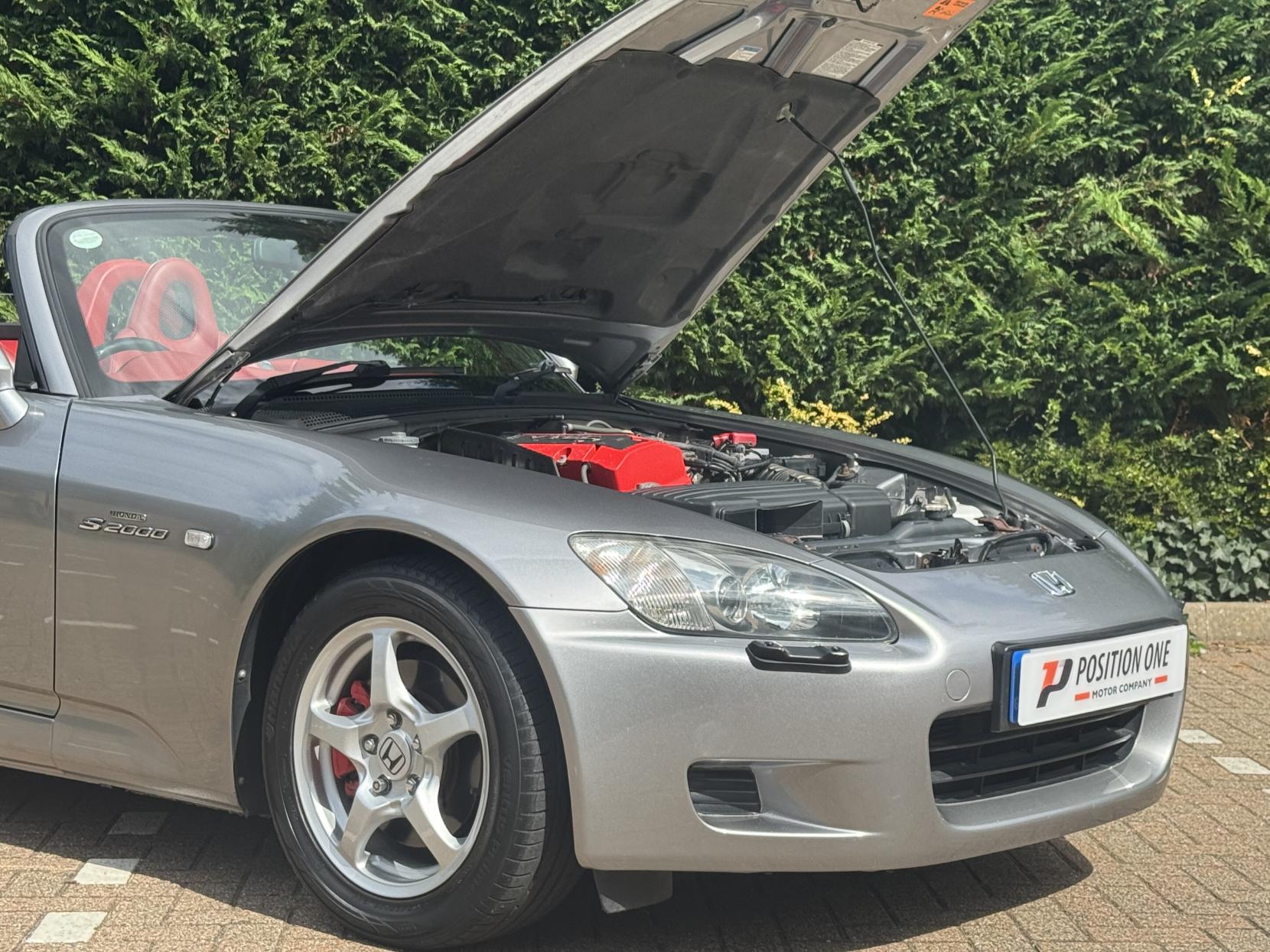 Honda S2000 2.0 i-VTEC Roadster Convertible 2dr Petrol Manual (237 g/km, 236 bhp)