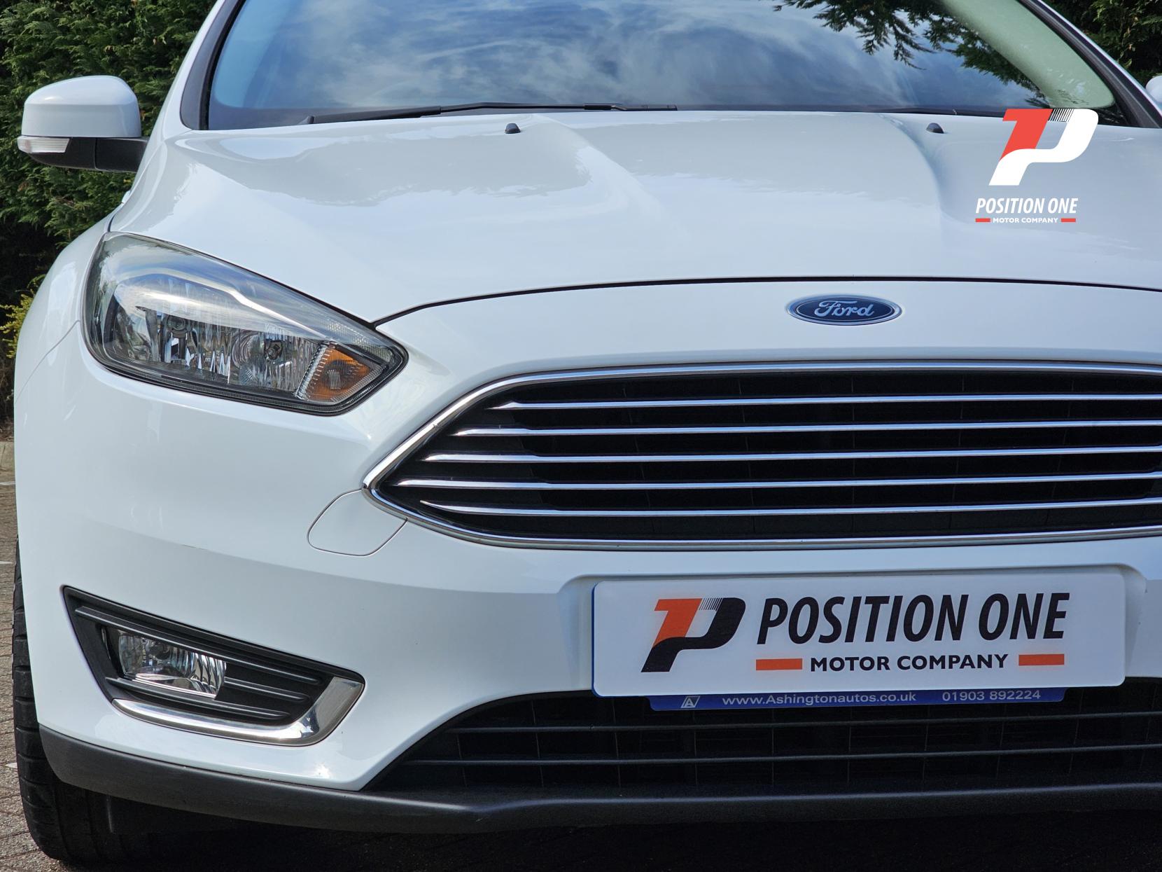 Ford Focus 1.0T EcoBoost Titanium Hatchback 5dr Petrol Manual Euro 6 (s/s) (125 ps)