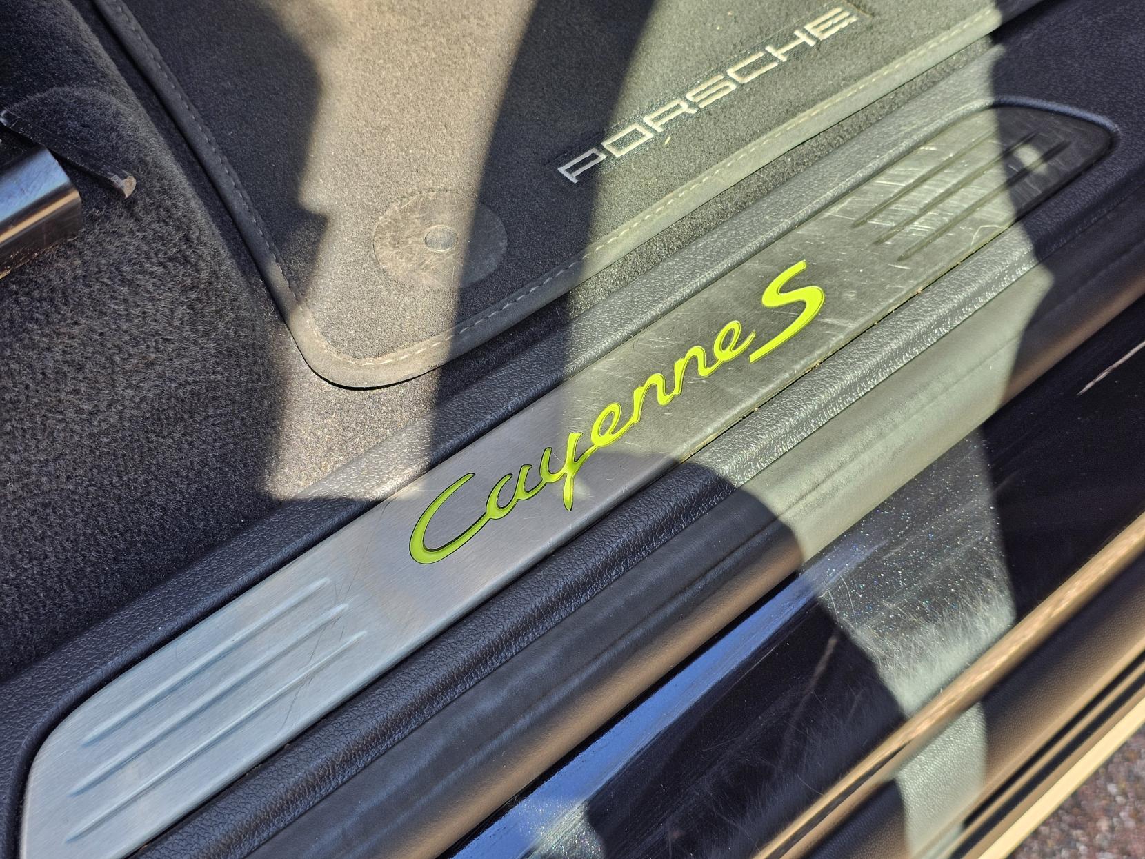 Porsche Cayenne 3.0 V6 E-Hybrid S Platinum Edition SUV 5dr Petrol Plug-in Hybrid TiptronicS 4WD Euro 6 (s/s) (416 ps)