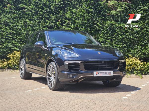 Porsche Cayenne 3.0 V6 E-Hybrid S Platinum Edition SUV 5dr Petrol Plug-in Hybrid TiptronicS 4WD Euro 6 (s/s) (416 ps)