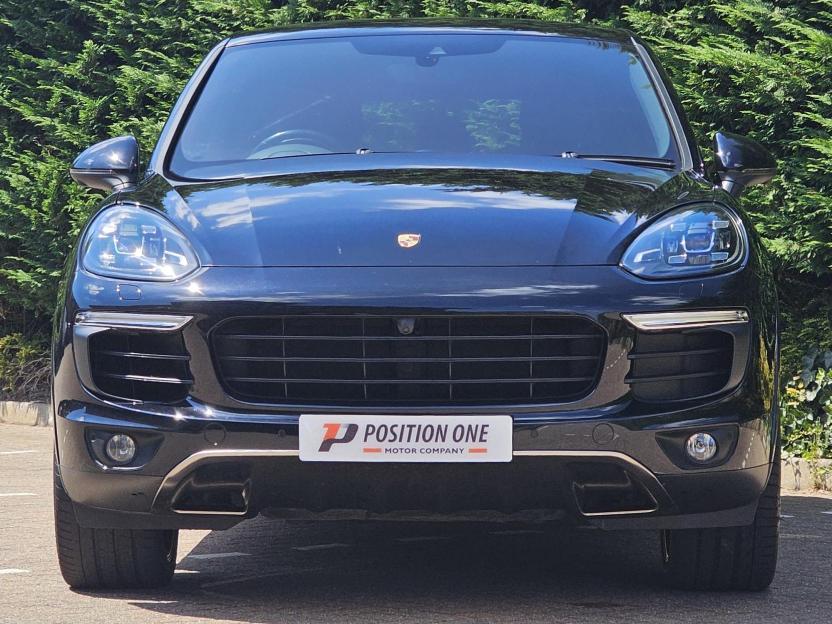 Porsche Cayenne 3.0 V6 E-Hybrid S Platinum Edition SUV 5dr Petrol Plug-in Hybrid TiptronicS 4WD Euro 6 (s/s) (416 ps)