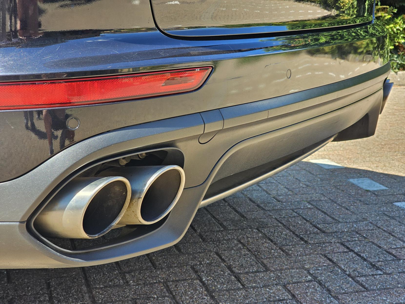 Porsche Cayenne 3.0 V6 E-Hybrid S Platinum Edition SUV 5dr Petrol Plug-in Hybrid TiptronicS 4WD Euro 6 (s/s) (416 ps)