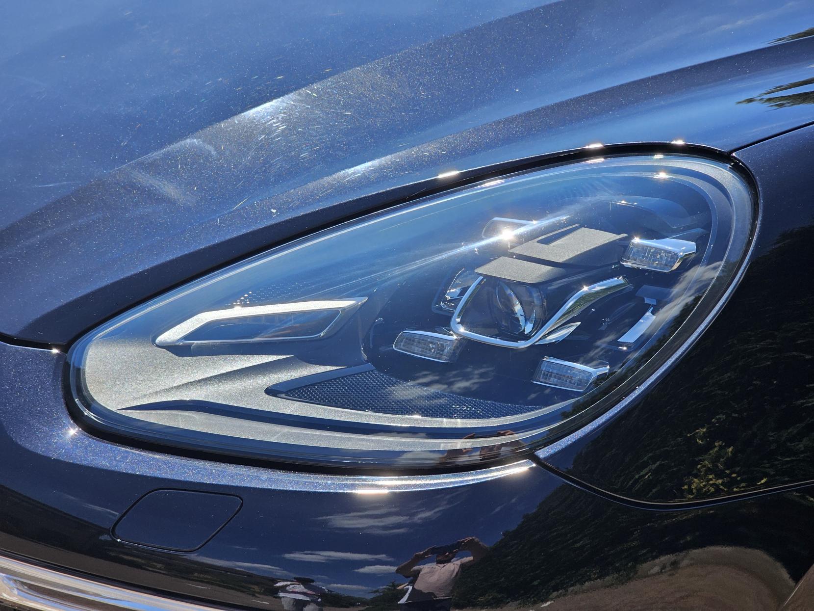 Porsche Cayenne 3.0 V6 E-Hybrid S Platinum Edition SUV 5dr Petrol Plug-in Hybrid TiptronicS 4WD Euro 6 (s/s) (416 ps)