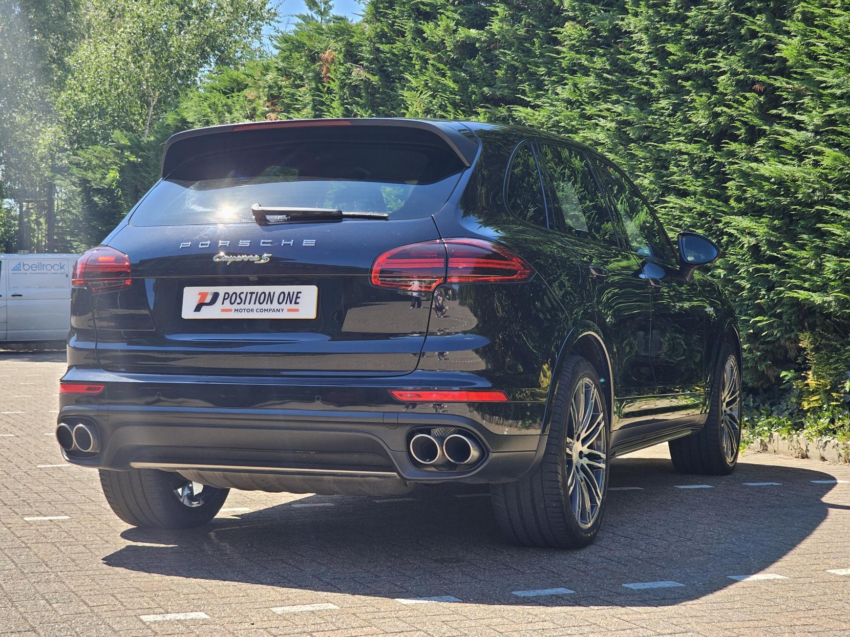 Porsche Cayenne 3.0 V6 E-Hybrid S Platinum Edition SUV 5dr Petrol Plug-in Hybrid TiptronicS 4WD Euro 6 (s/s) (416 ps)