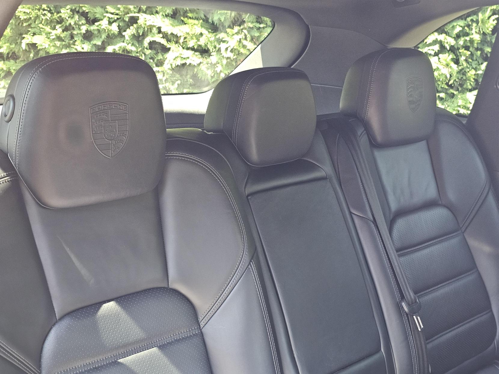 Porsche Cayenne 3.0 V6 E-Hybrid S Platinum Edition SUV 5dr Petrol Plug-in Hybrid TiptronicS 4WD Euro 6 (s/s) (416 ps)