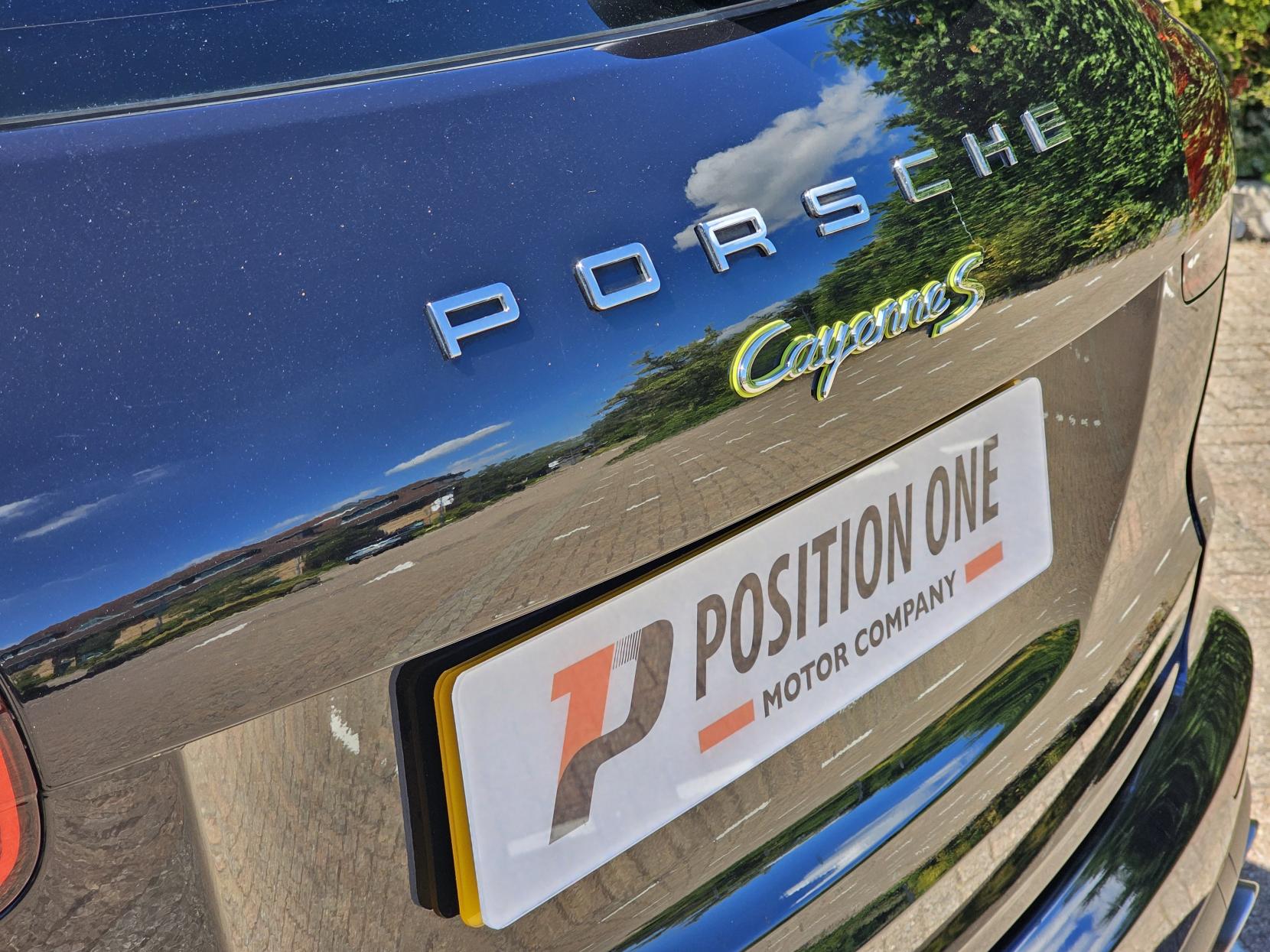 Porsche Cayenne 3.0 V6 E-Hybrid S Platinum Edition SUV 5dr Petrol Plug-in Hybrid TiptronicS 4WD Euro 6 (s/s) (416 ps)