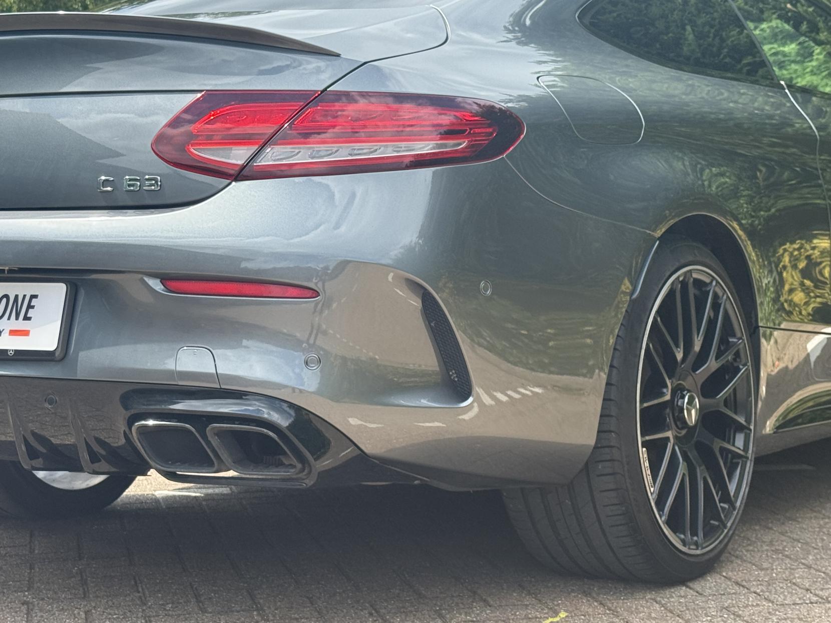 Mercedes-Benz C Class 4.0 C63 V8 BiTurbo AMG (Premium Plus) Coupe 2dr Petrol SpdS MCT Euro 6 (s/s) (476 ps)