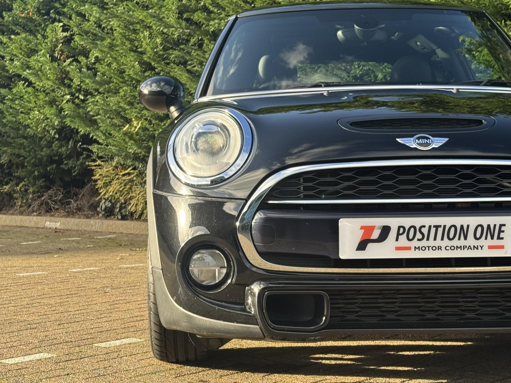 MINI Hatch 2.0 Cooper S Hatchback 3dr Petrol Auto Euro 6 (s/s) (192 ps)