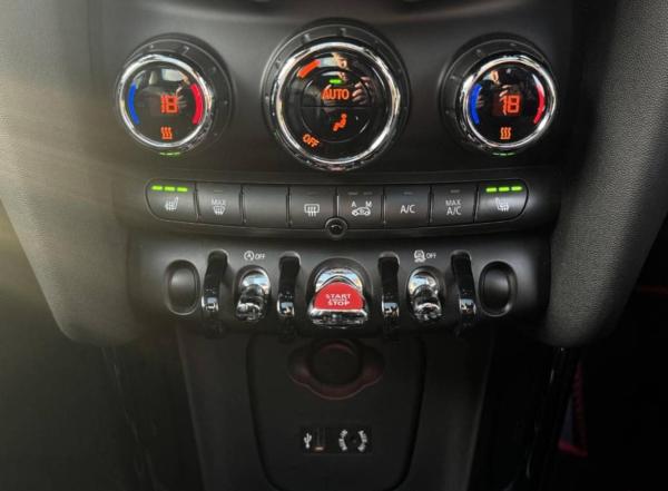 MINI Hatch 2.0 Cooper S Hatchback 3dr Petrol Auto Euro 6 (s/s) (192 ps)