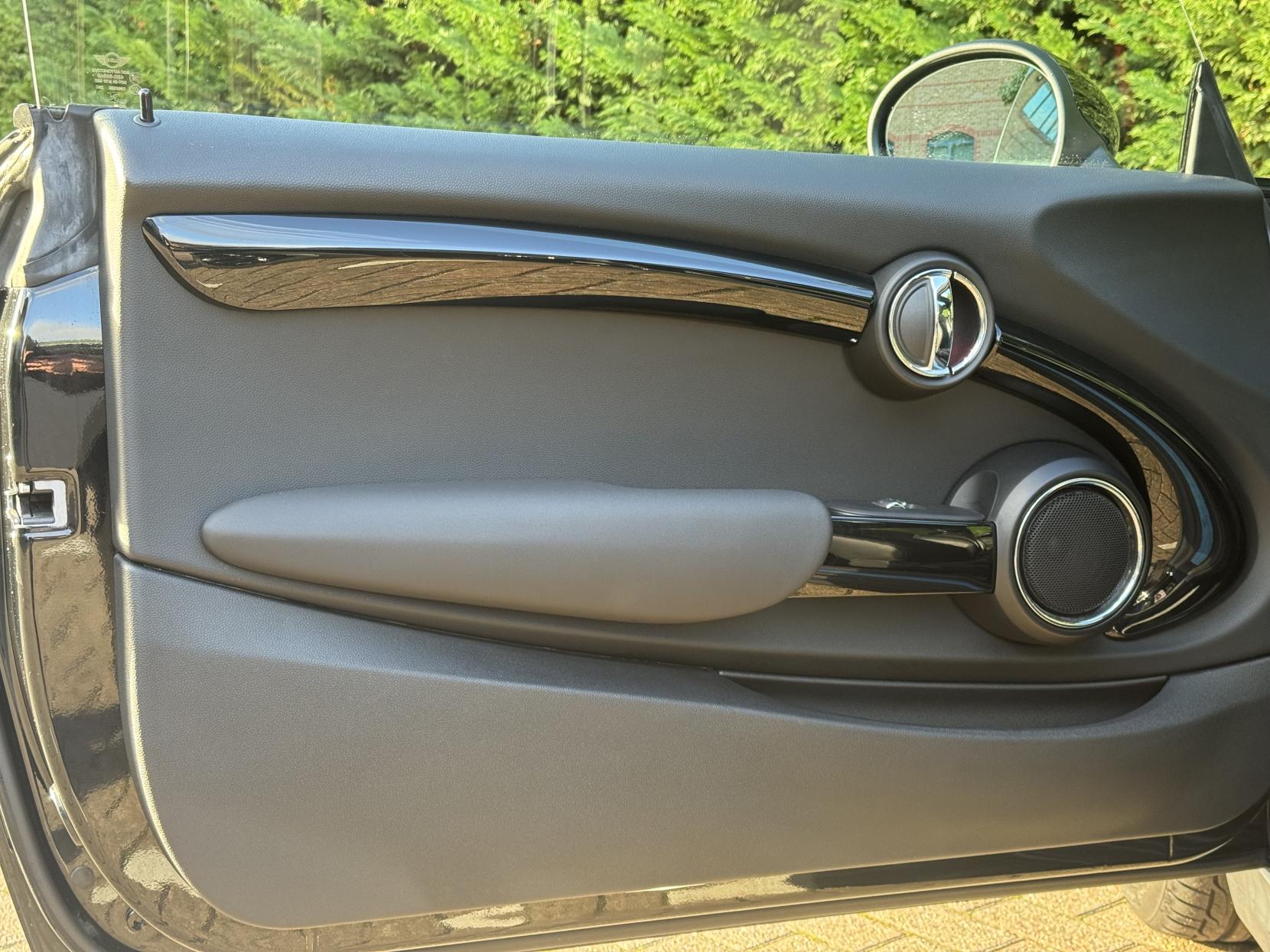 MINI Hatch 2.0 Cooper S Hatchback 3dr Petrol Auto Euro 6 (s/s) (192 ps)