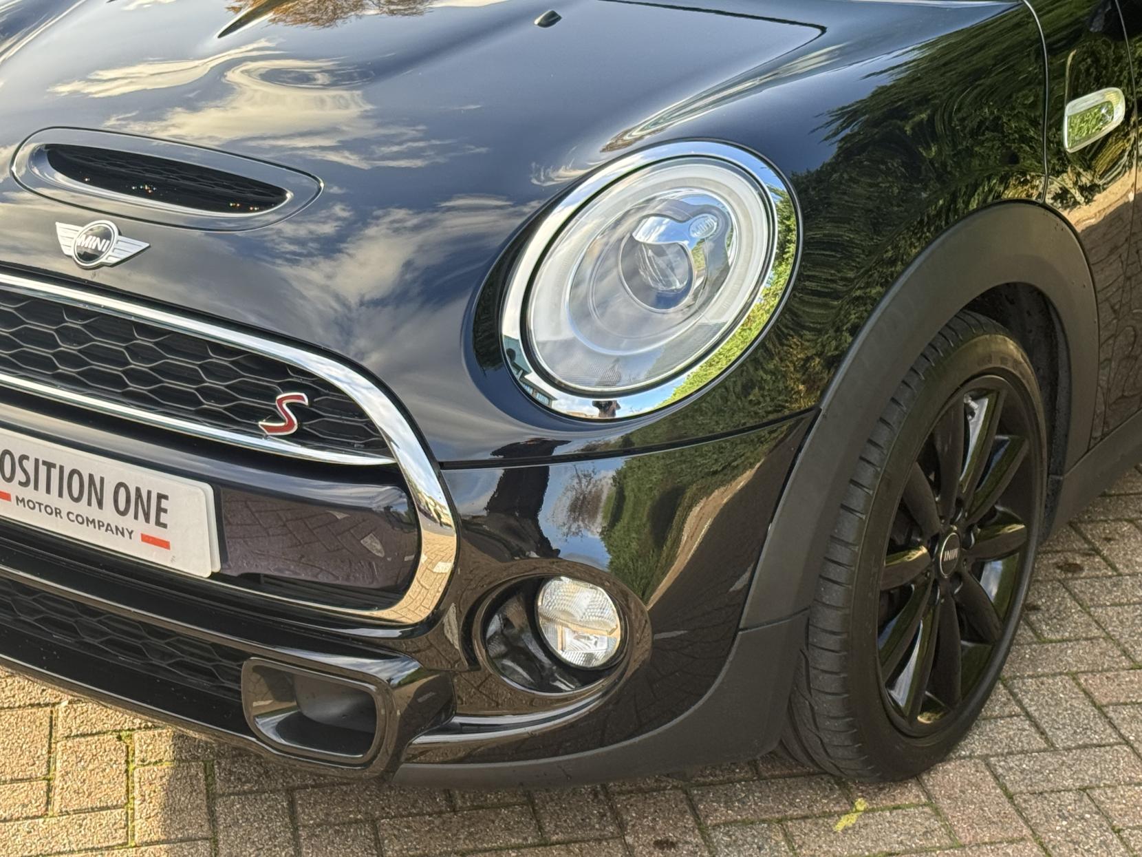 MINI Hatch 2.0 Cooper S Hatchback 3dr Petrol Auto Euro 6 (s/s) (192 ps)