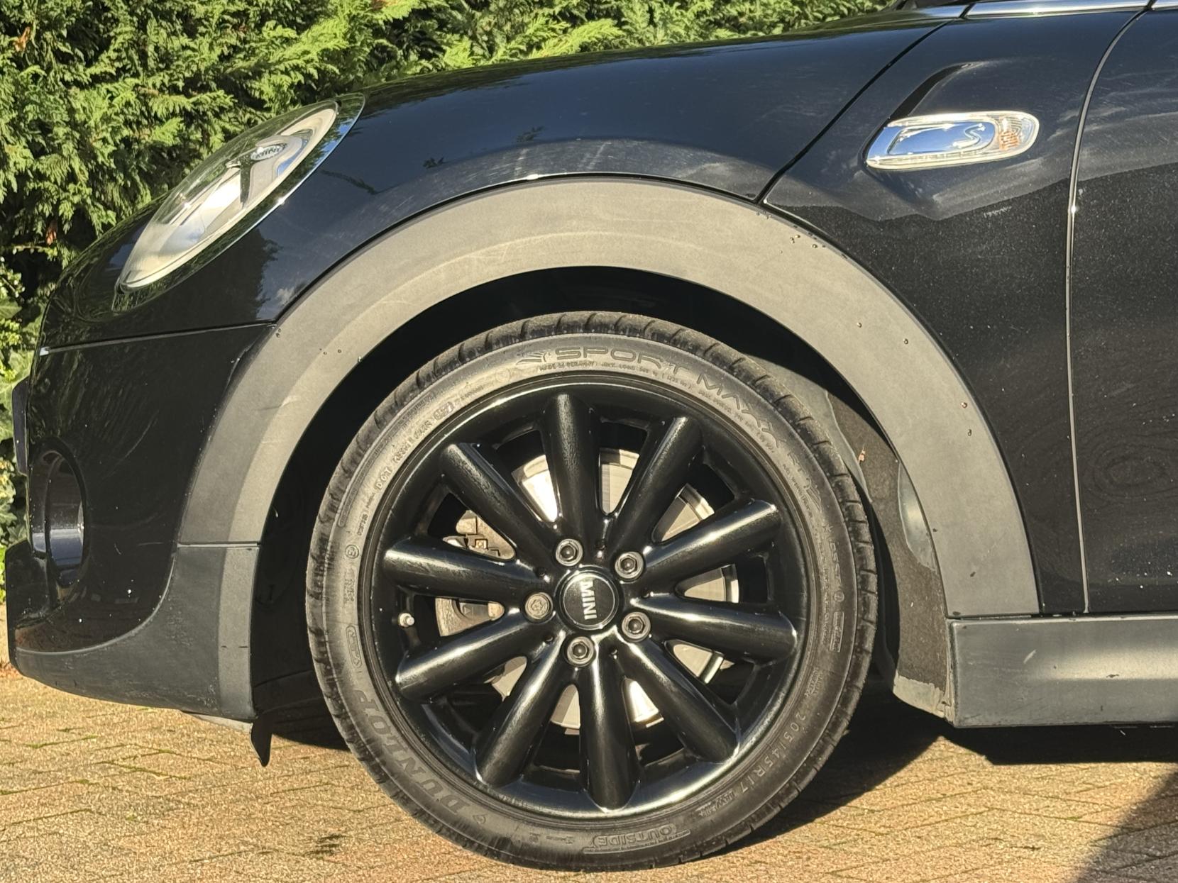 MINI Hatch 2.0 Cooper S Hatchback 3dr Petrol Auto Euro 6 (s/s) (192 ps)