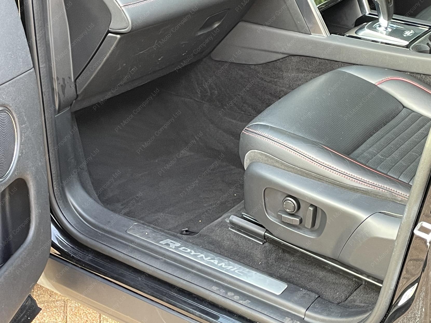 Land Rover Discovery Sport 2.0 D180 MHEV R-Dynamic S SUV 5dr Diesel Auto 4WD Euro 6 (s/s) (180 ps)