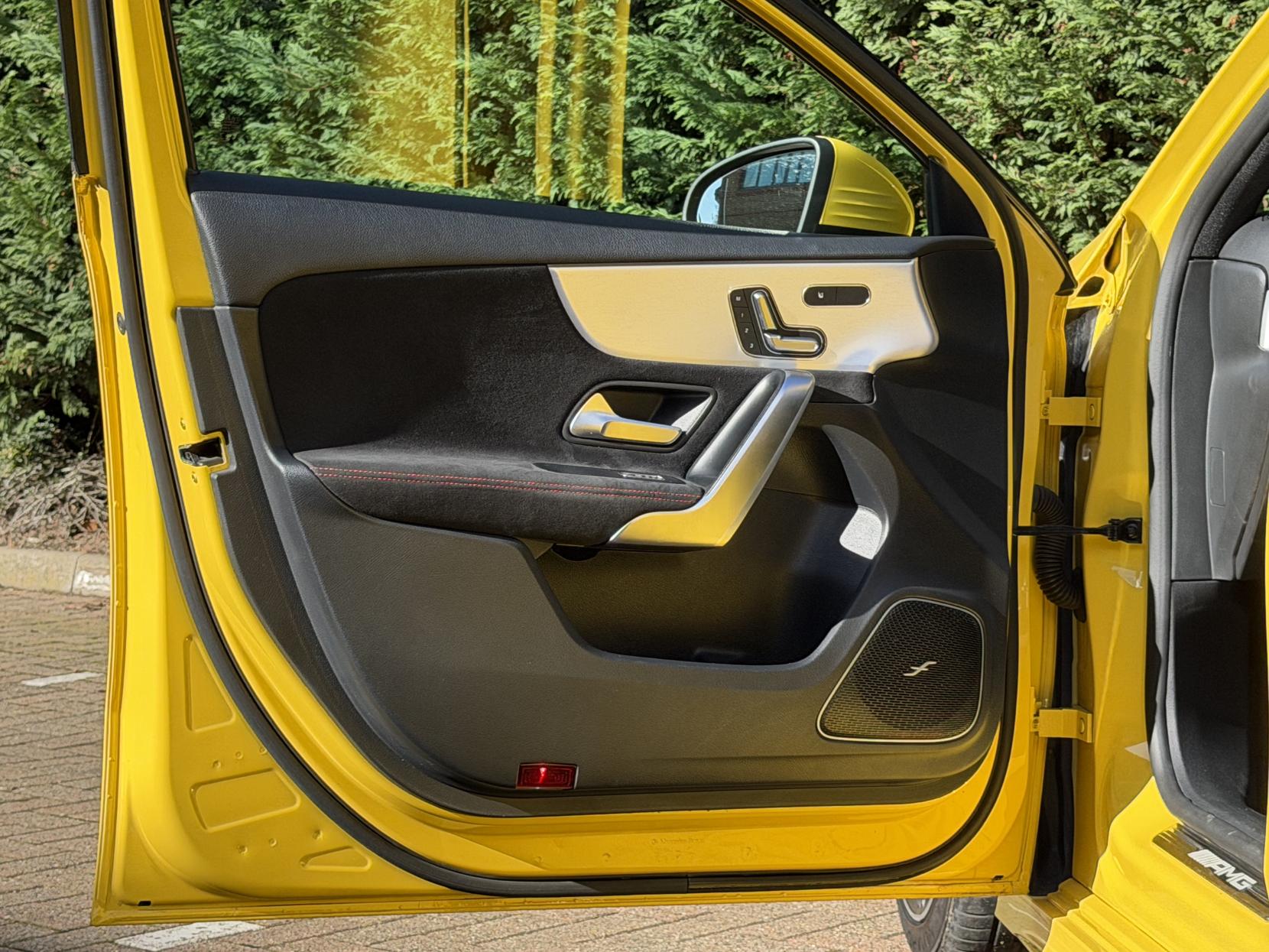 Mercedes-Benz A Class 2.0 A35 AMG (Premium Plus) Hatchback 5dr Petrol SpdS DCT 4MATIC Euro 6 (s/s) (306 ps)