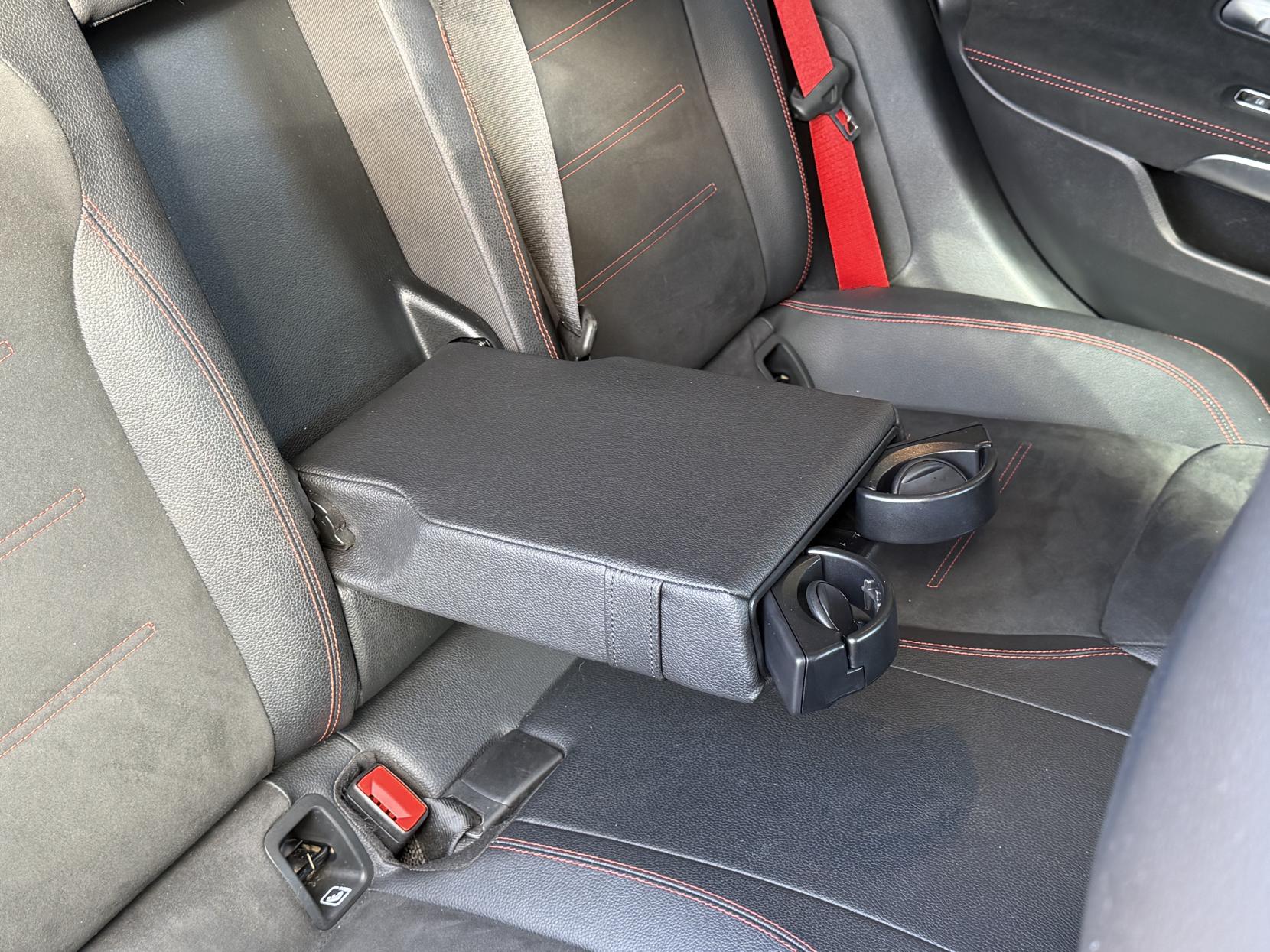 Mercedes-Benz A Class 2.0 A35 AMG (Premium Plus) Hatchback 5dr Petrol SpdS DCT 4MATIC Euro 6 (s/s) (306 ps)