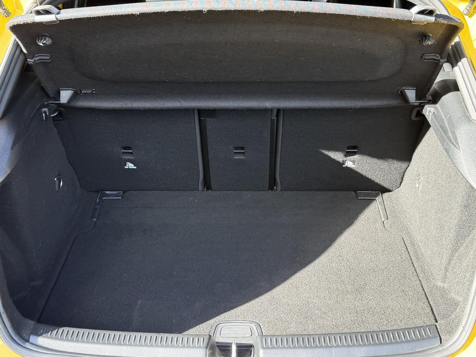 Mercedes-Benz A Class 2.0 A35 AMG (Premium Plus) Hatchback 5dr Petrol SpdS DCT 4MATIC Euro 6 (s/s) (306 ps)