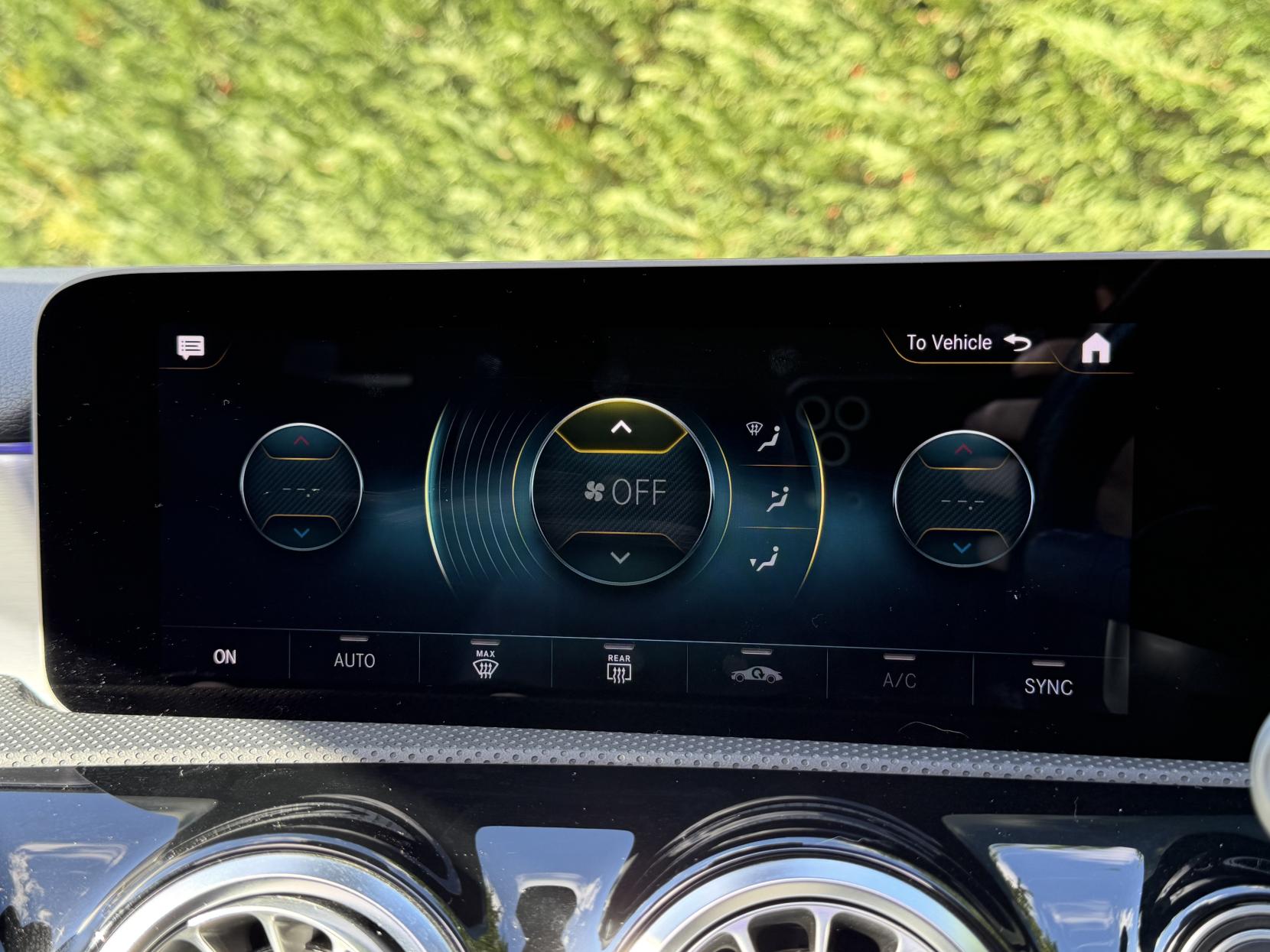 Mercedes-Benz A Class 2.0 A35 AMG (Premium Plus) Hatchback 5dr Petrol SpdS DCT 4MATIC Euro 6 (s/s) (306 ps)